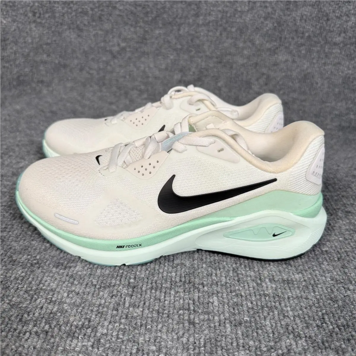 Nike shoes - Nike Struture 26 - Struture - HQ2589-100 - White 1