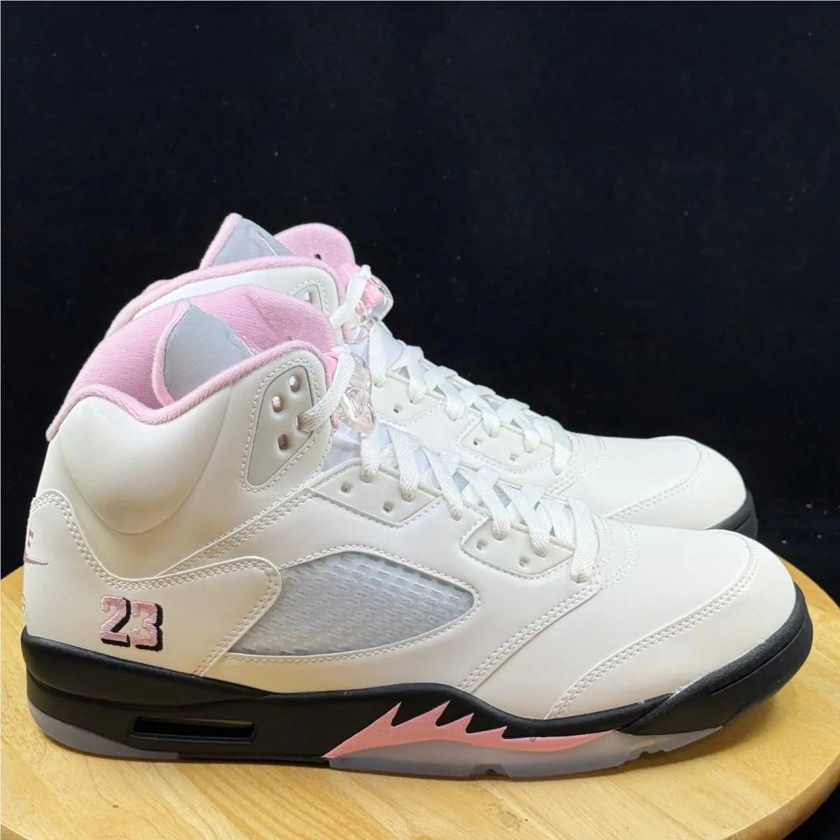 Nike shoes - White 2