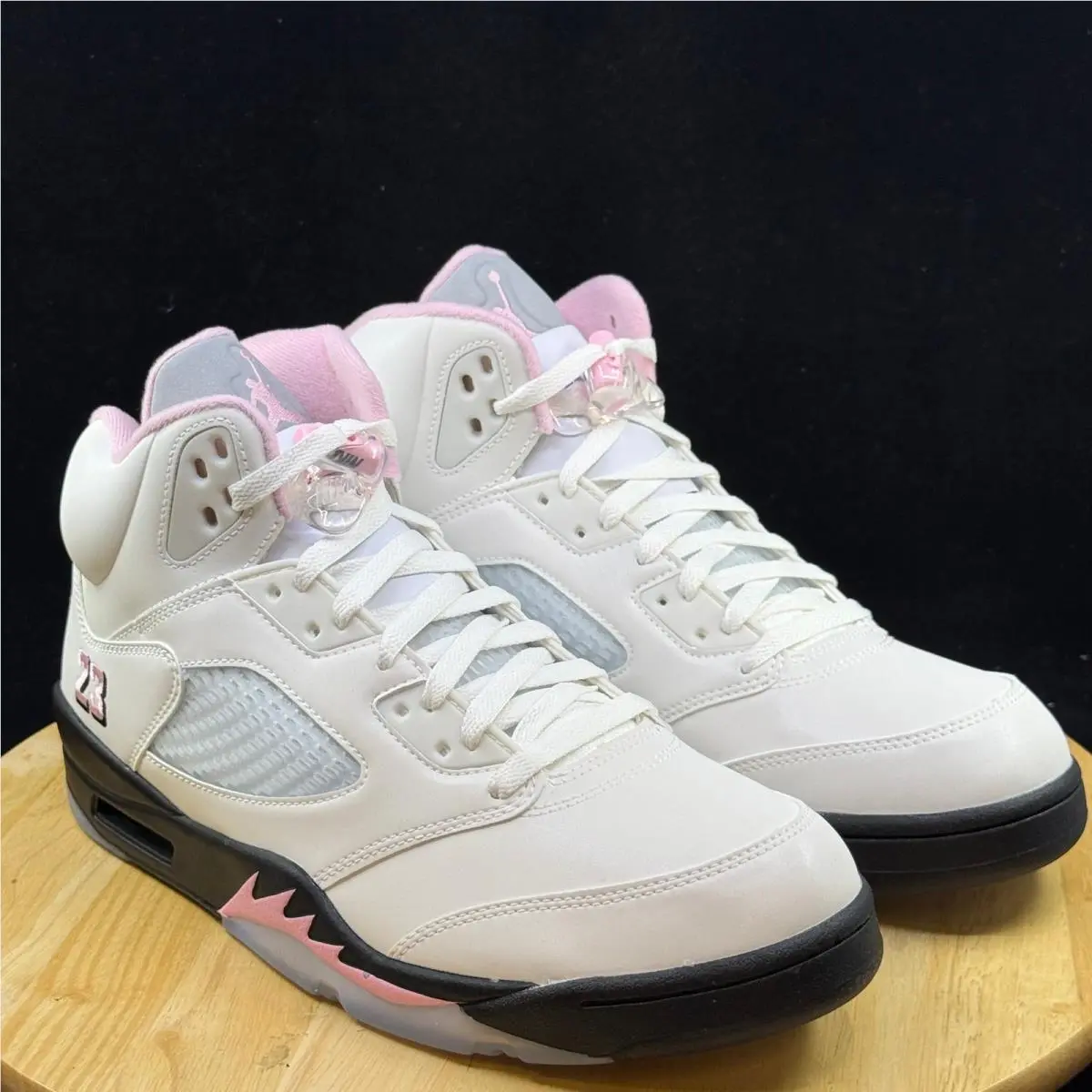 Nike shoes - White 3