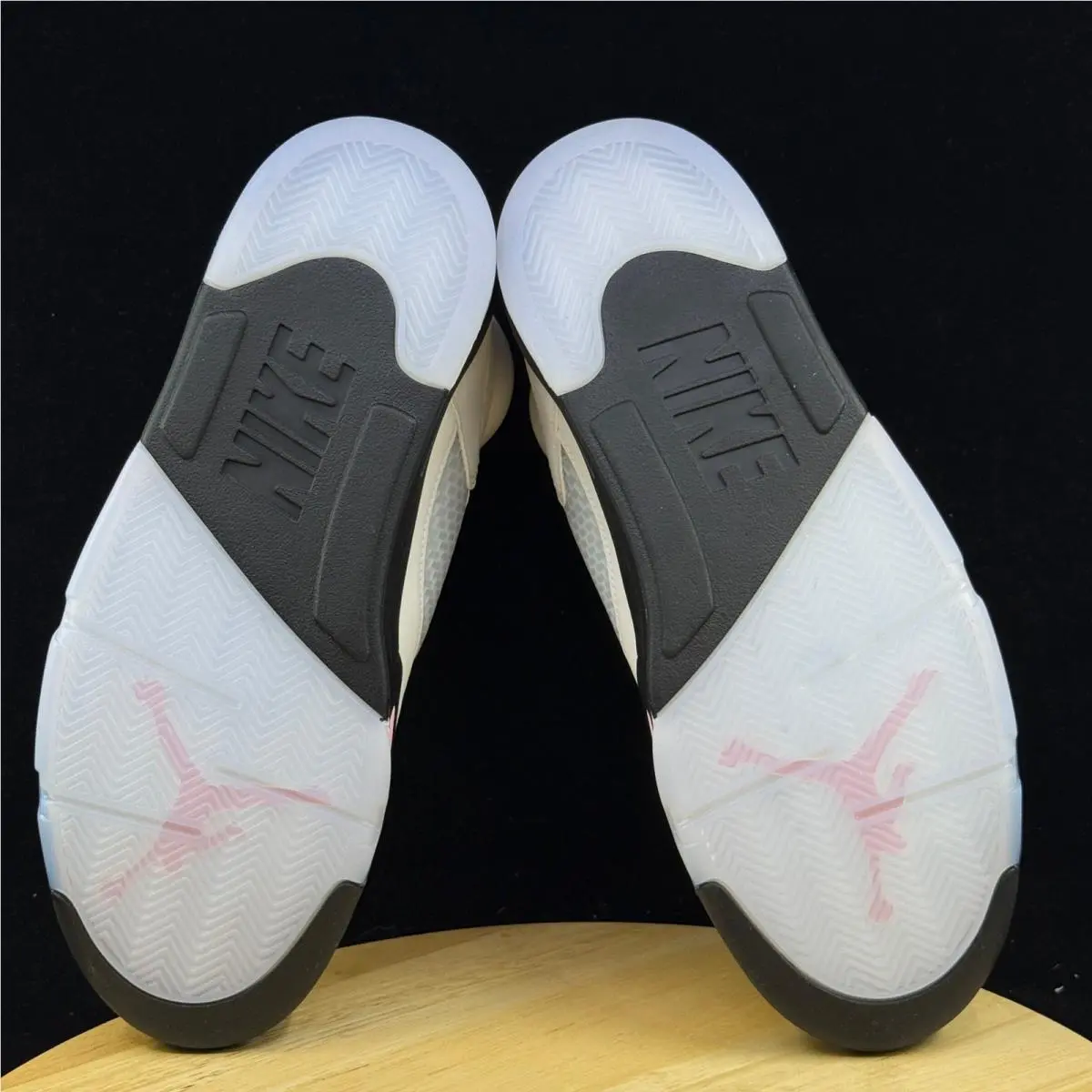 Nike shoes - White 6