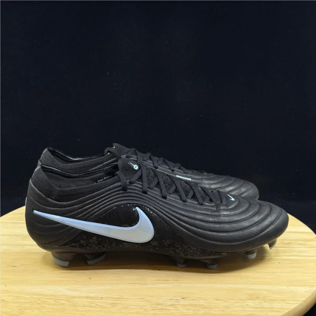 Nike shoes - Black 3
