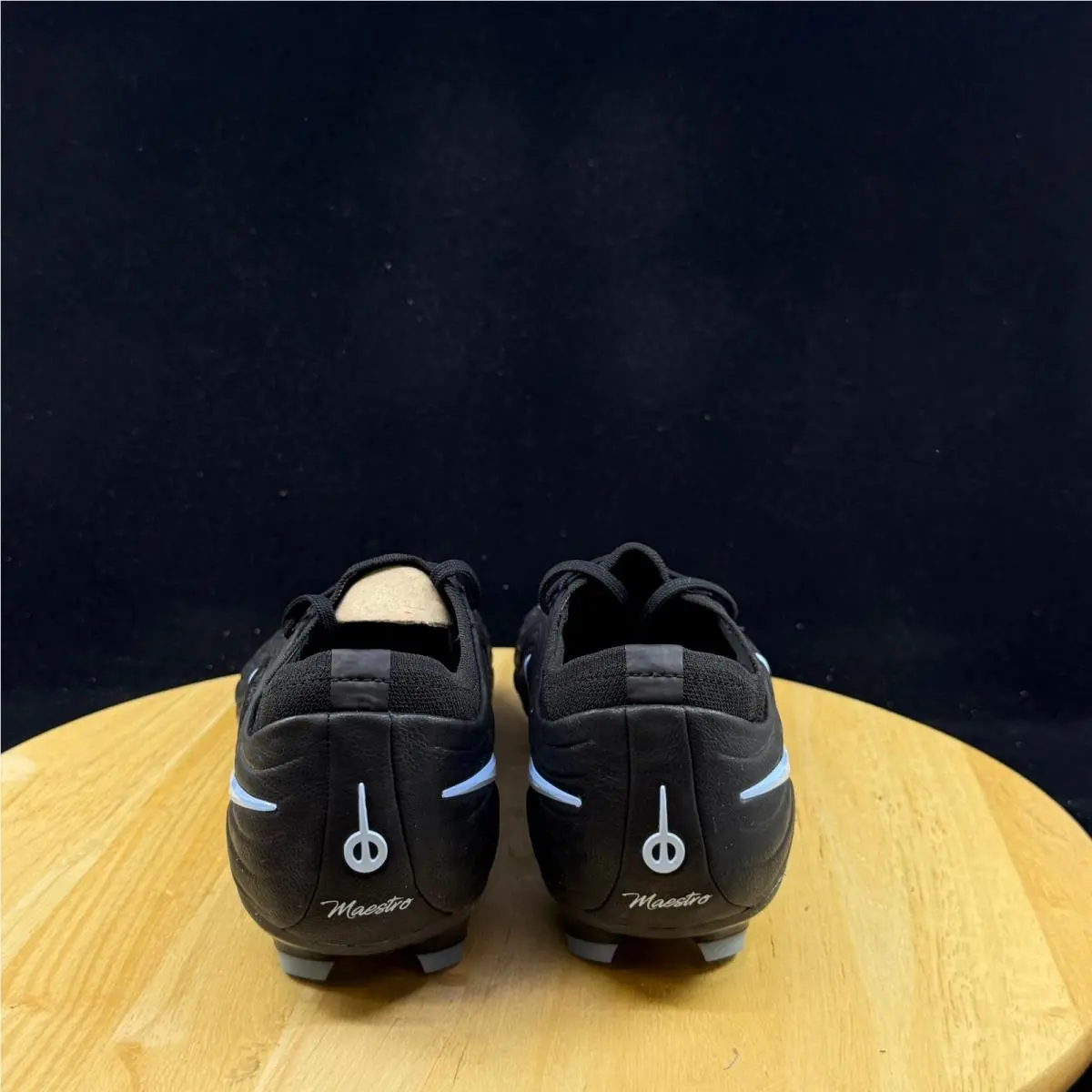 Nike shoes - Black 4