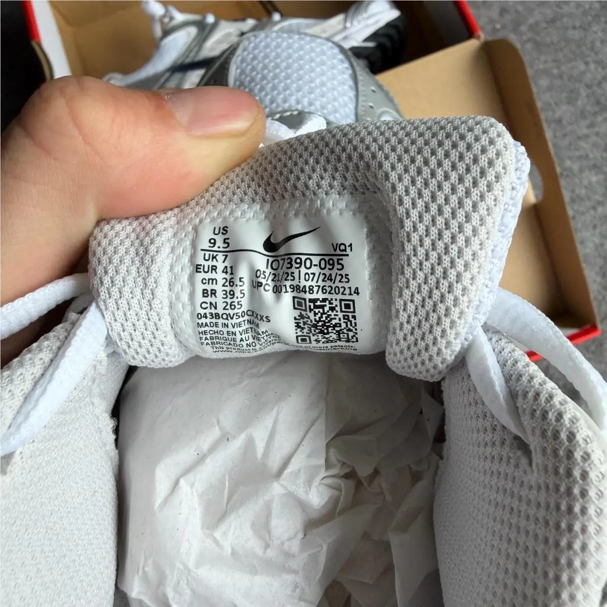 Nike shoes - Nike W Nike V5 RNR - I07390-095 - Silver 5