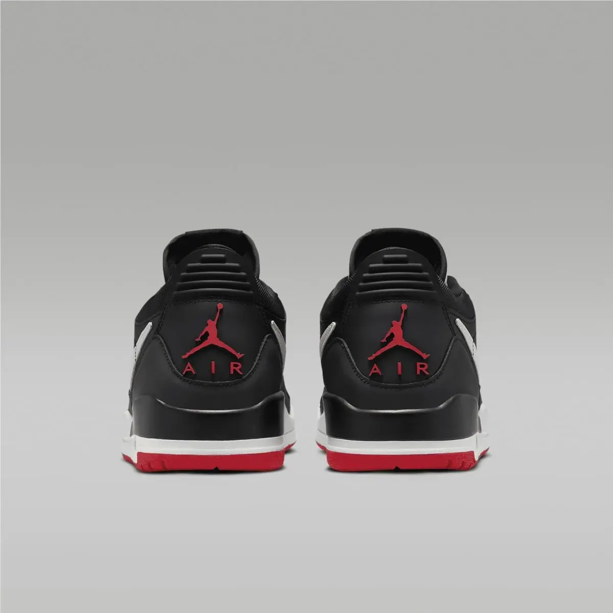 Nike shoes - Black/University Red/Sail (UPC: 197599846406) 4