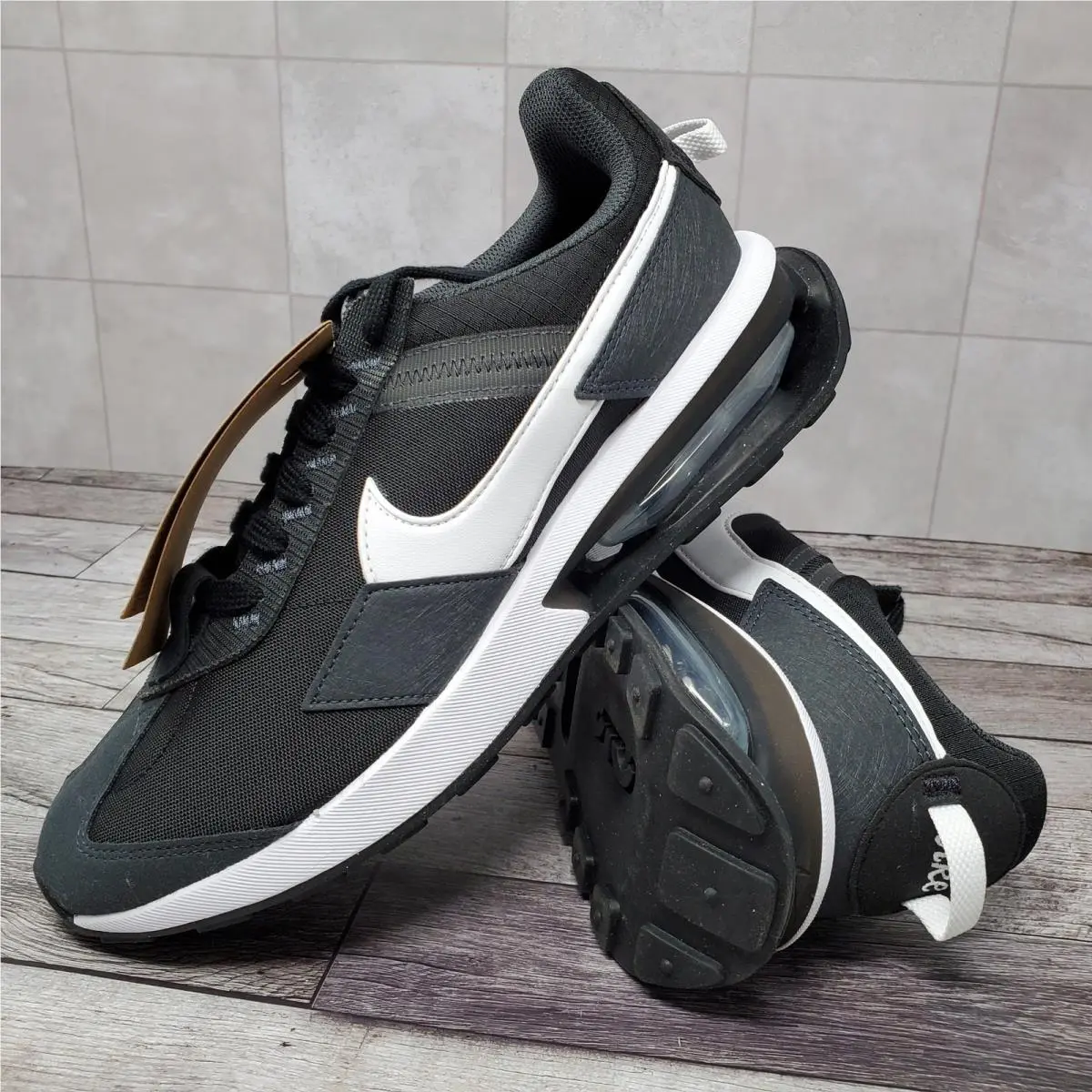 Nike Air Max Pre-day Black Anthracite White Shoes DC9402-001 Men`s Size 9