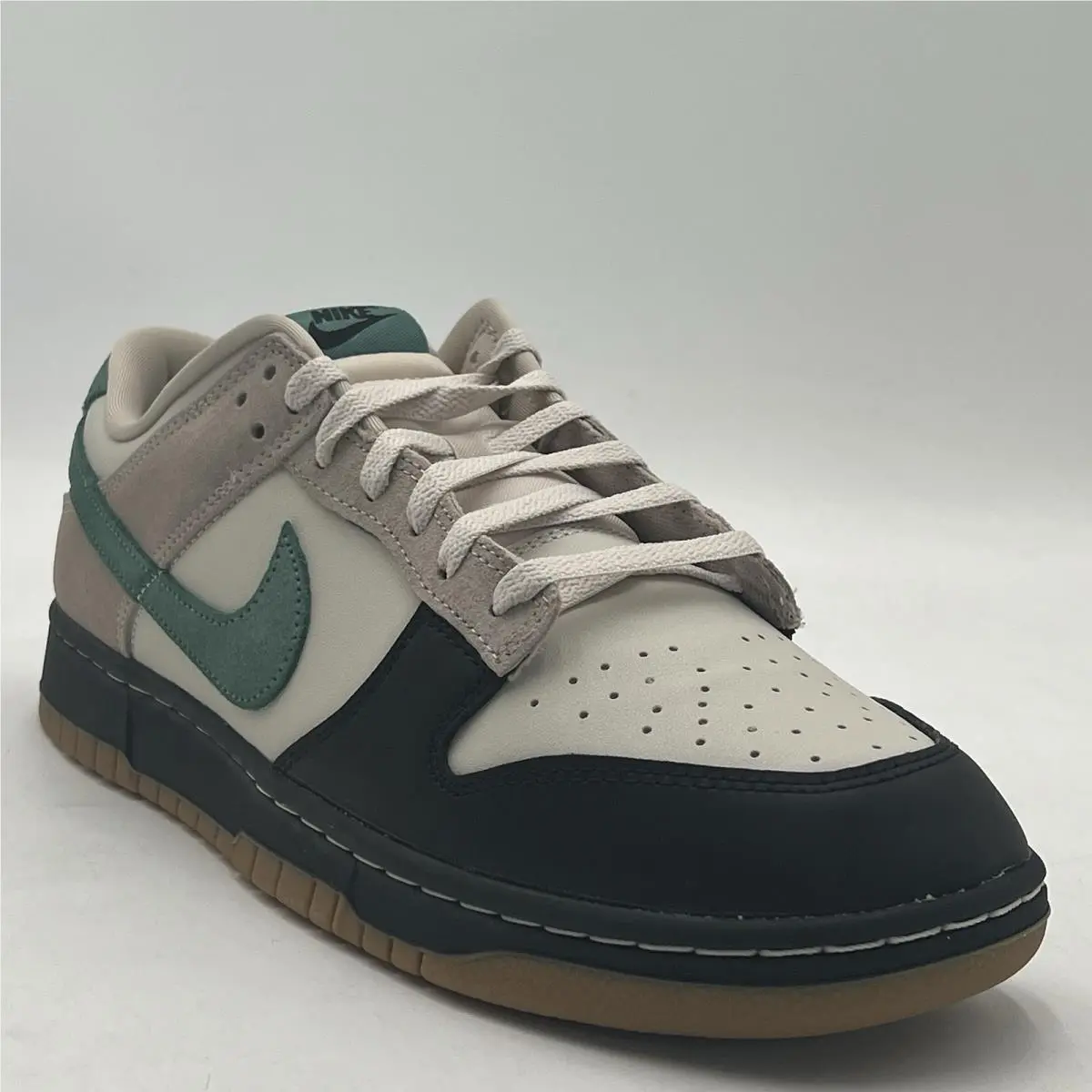 Nike Dunk Low Orewood Brown HQ3483 104 Mens Size 12.5 Casual Shoes
