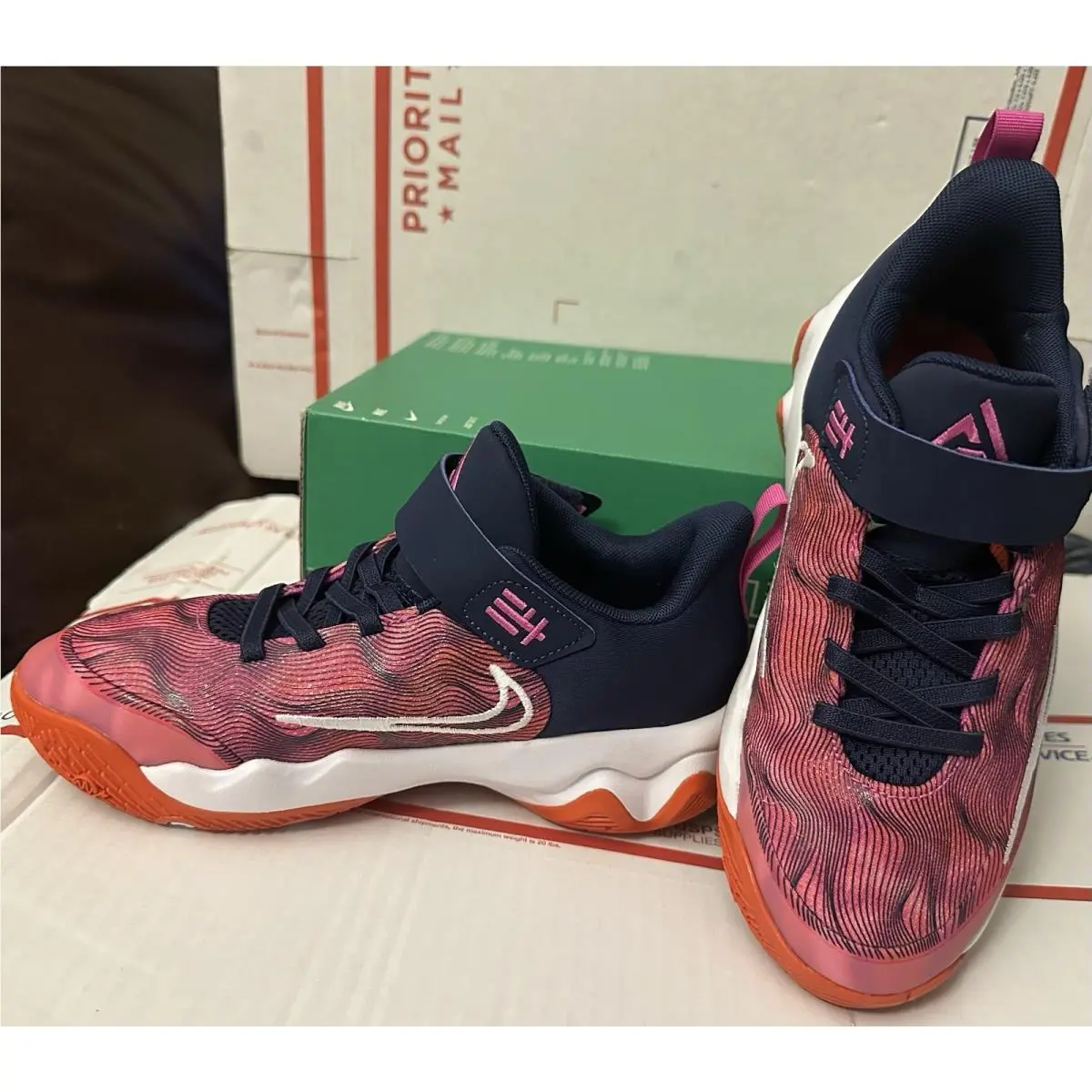 Nike shoes - Giannis Immortality 4 SE GS 4Y Picante - Red 2