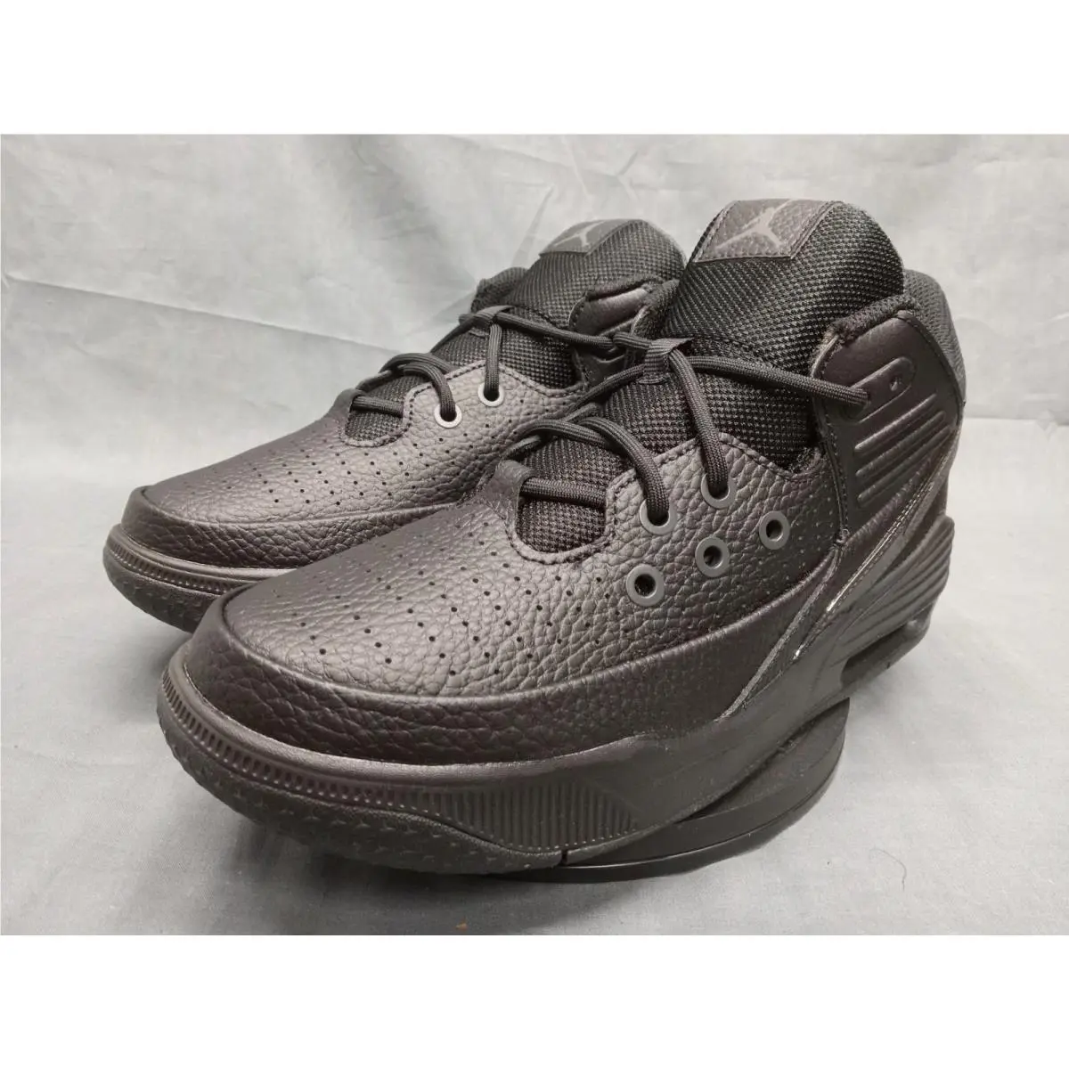 Nike shoes - Jordan Max Aura - Max Aura - DZ4352 001 - Black (UPC: 196608233381) 2