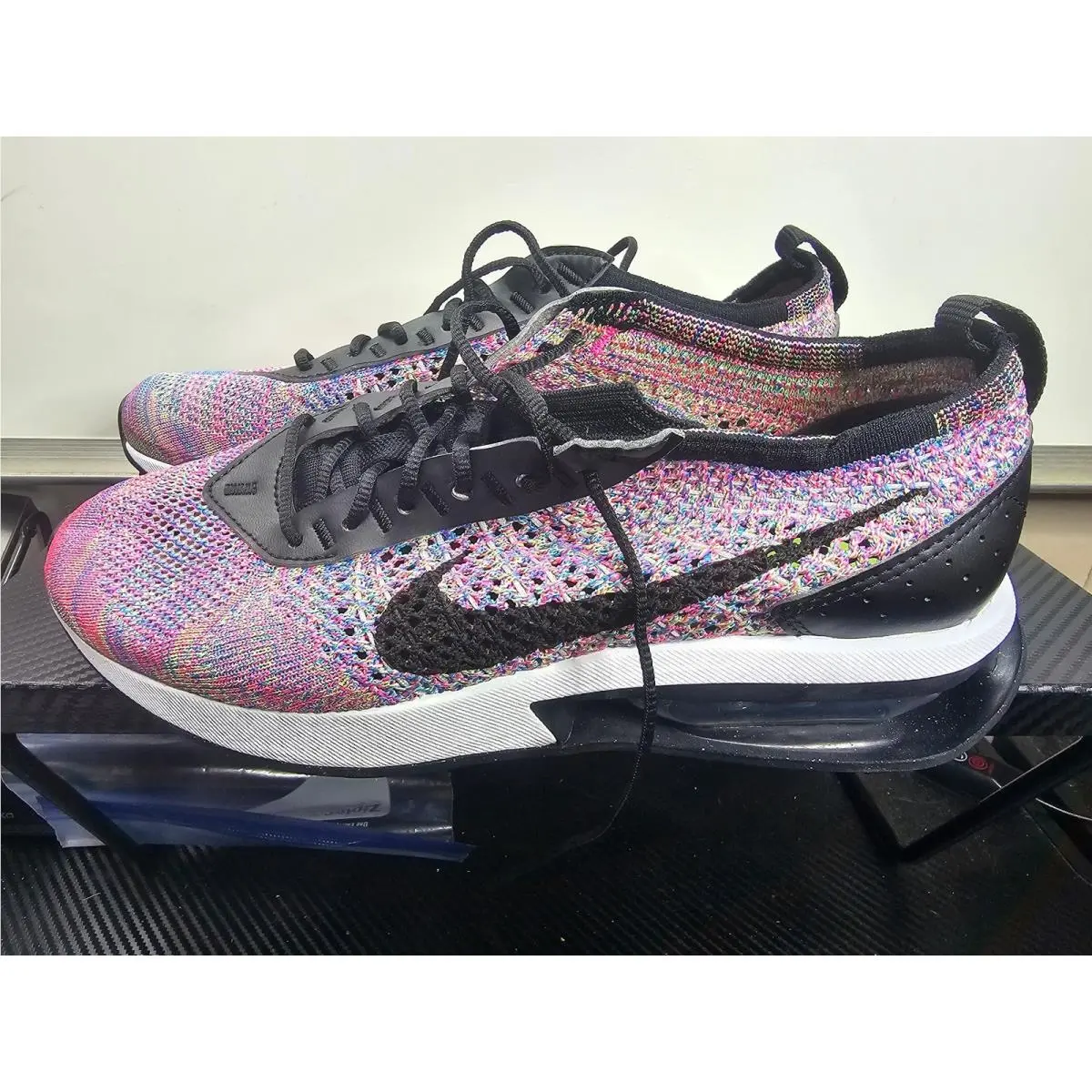 Nike shoes - Multicolor 2