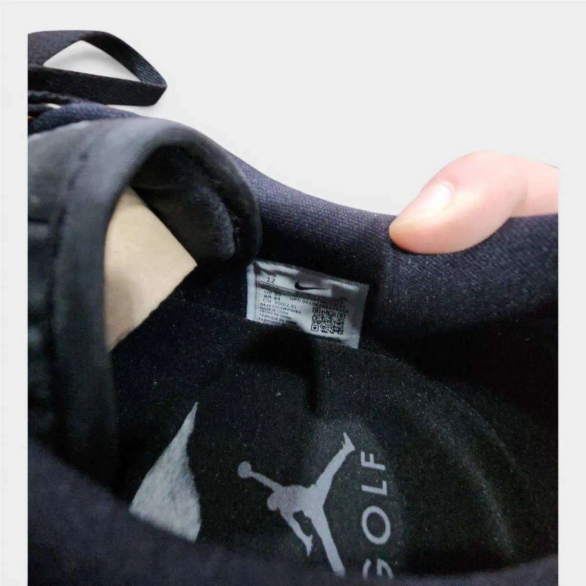 Nike shoes - As Pictured 5