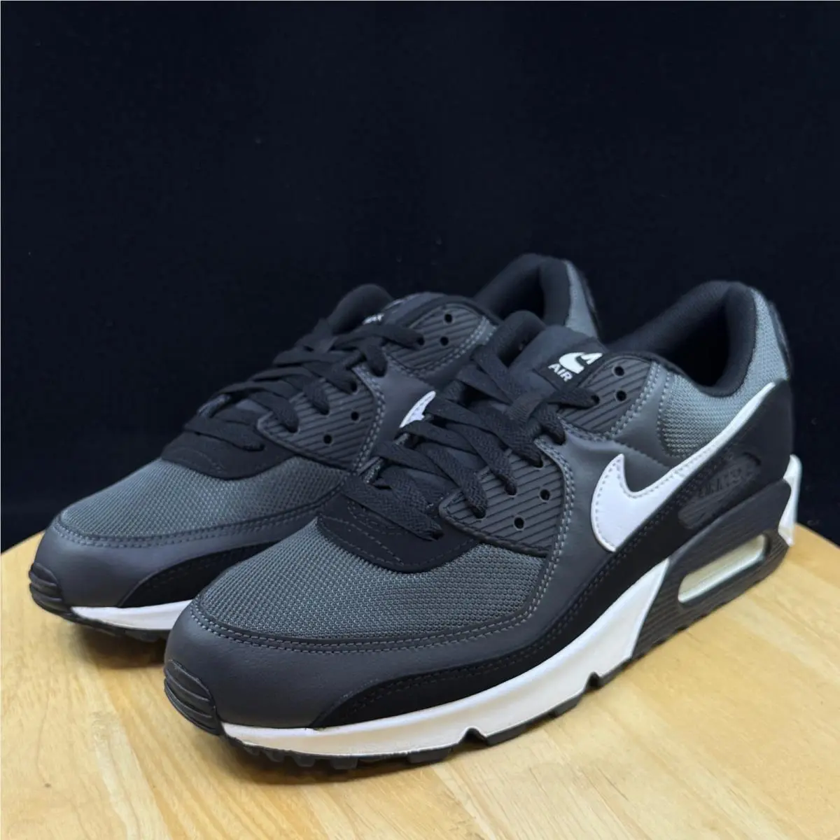Nike shoes - Black 0