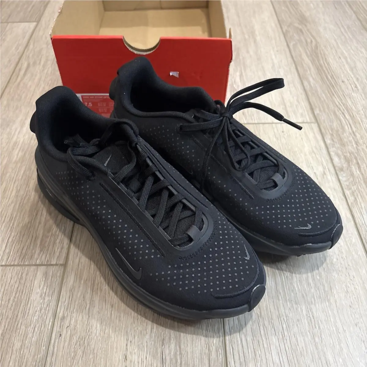 Nike Air Zoom Upturn SC IB2746 Black/anthracite Running Shoes Men`s S 7.5