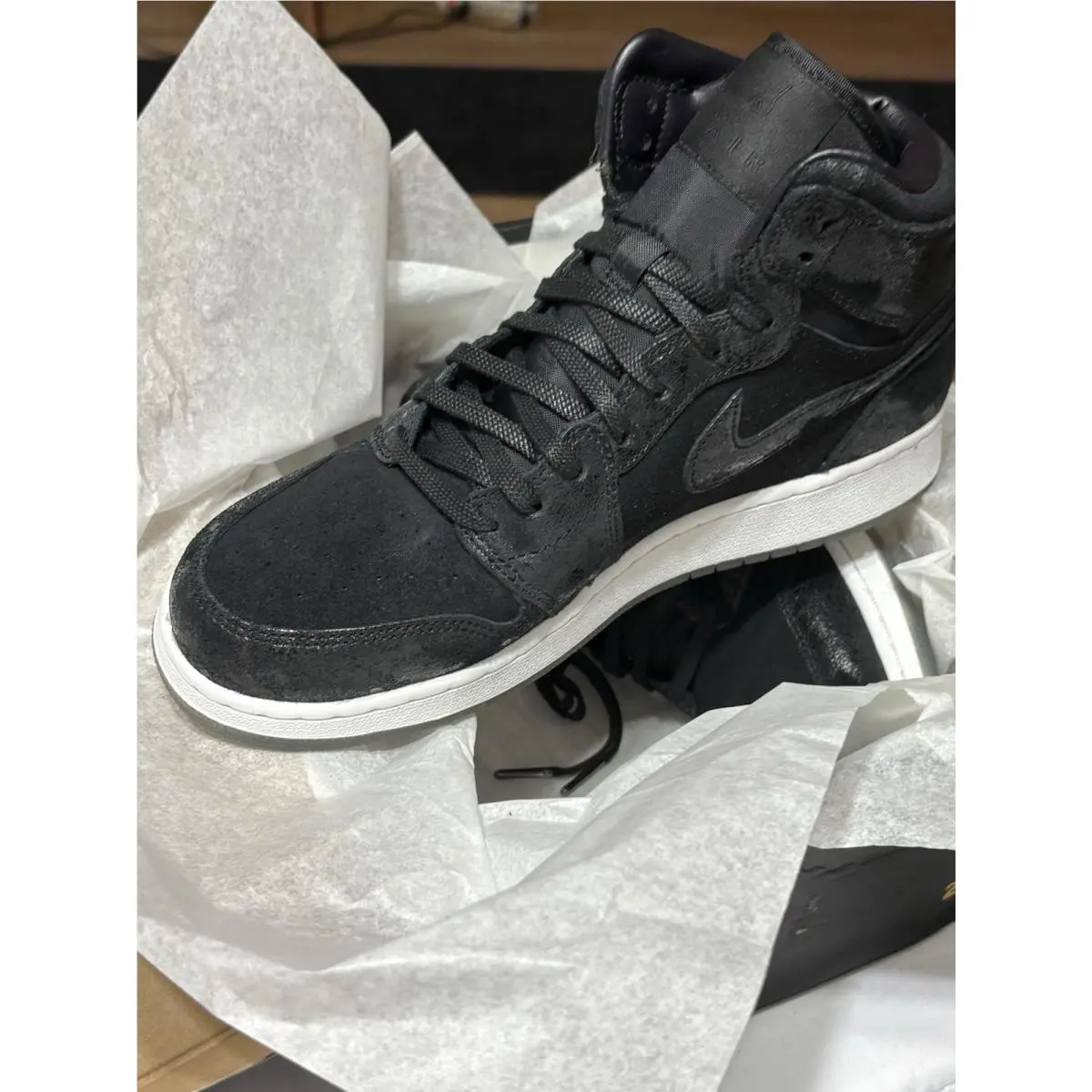 Nike shoes - Air Jordan 1 - Air - Black 3
