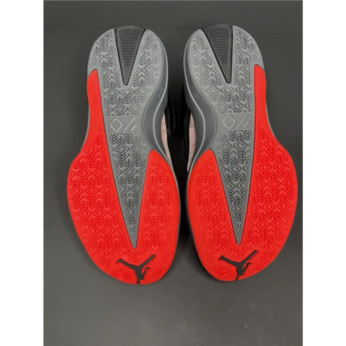 Nike shoes - jordan 40 - IQ4092-001 - black infrared 3
