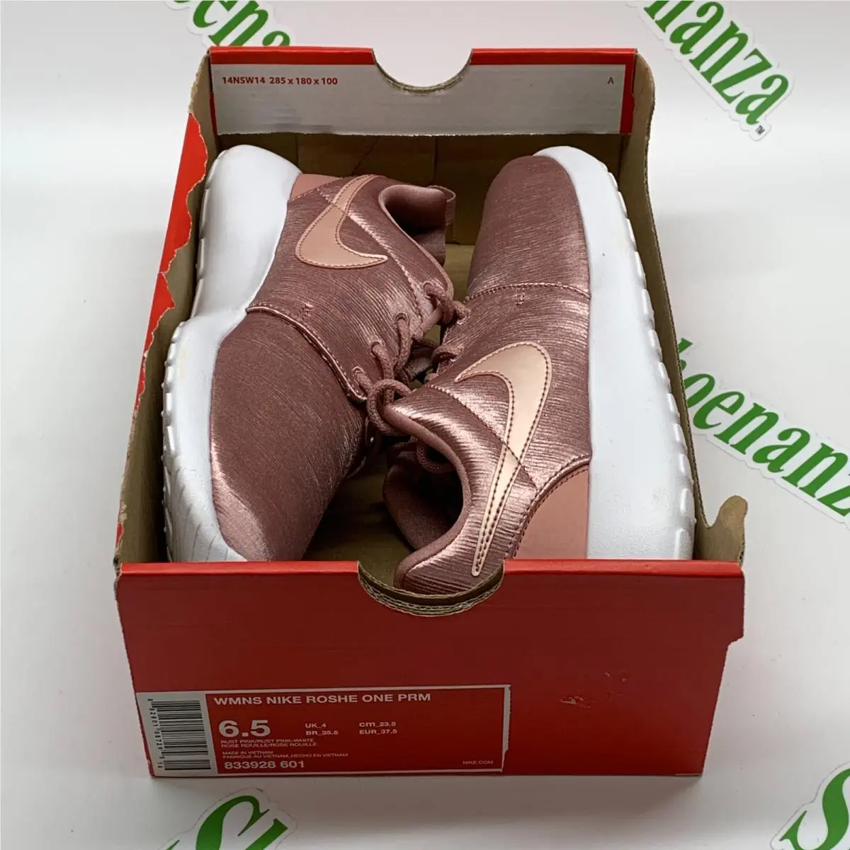 Nike shoes - Nike Roshe One Premium - Roshe One Premium - 833928 601 - Pink (UPC: 882801087295) 4