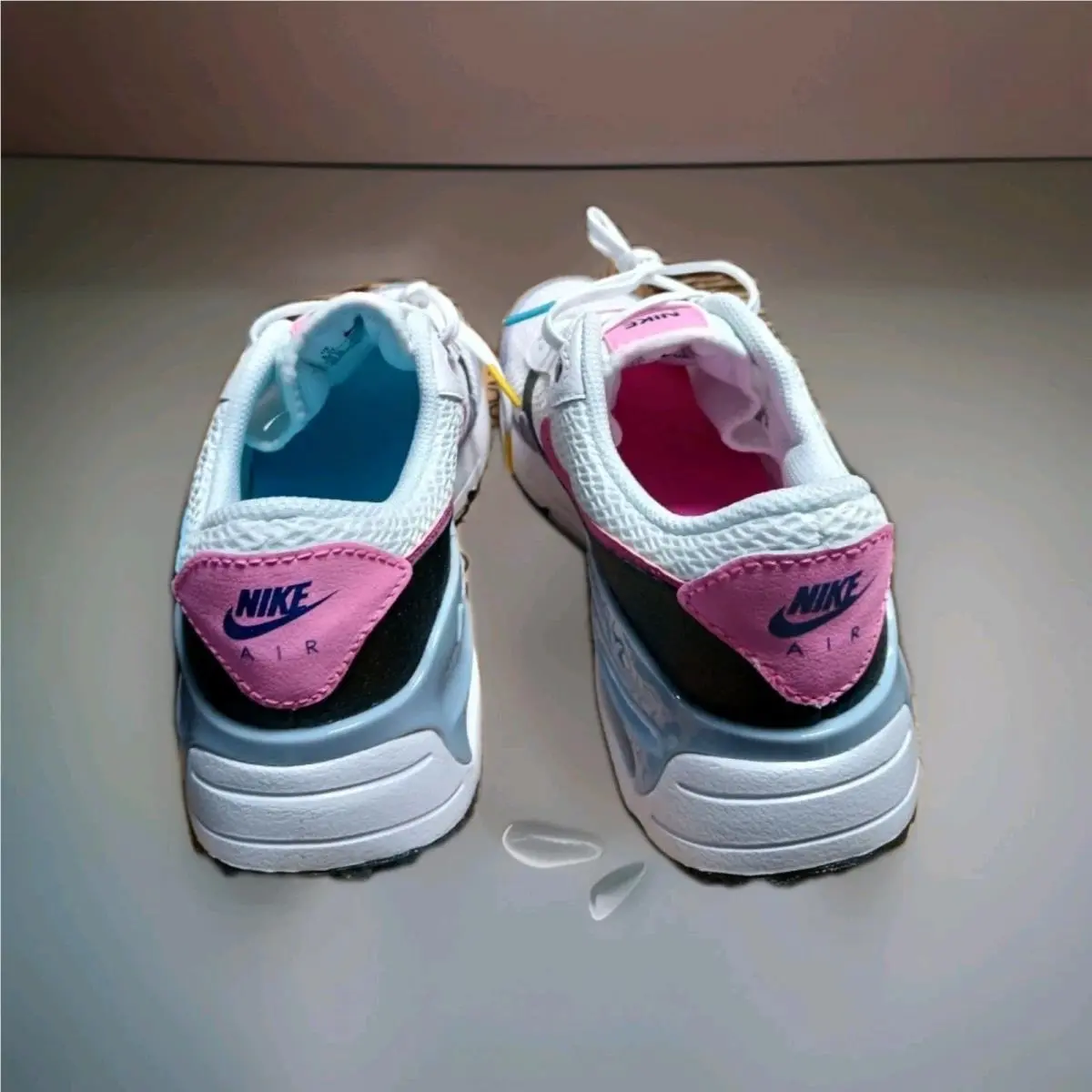 Nike shoes - Nike Air Max System - Air Max System - White 2
