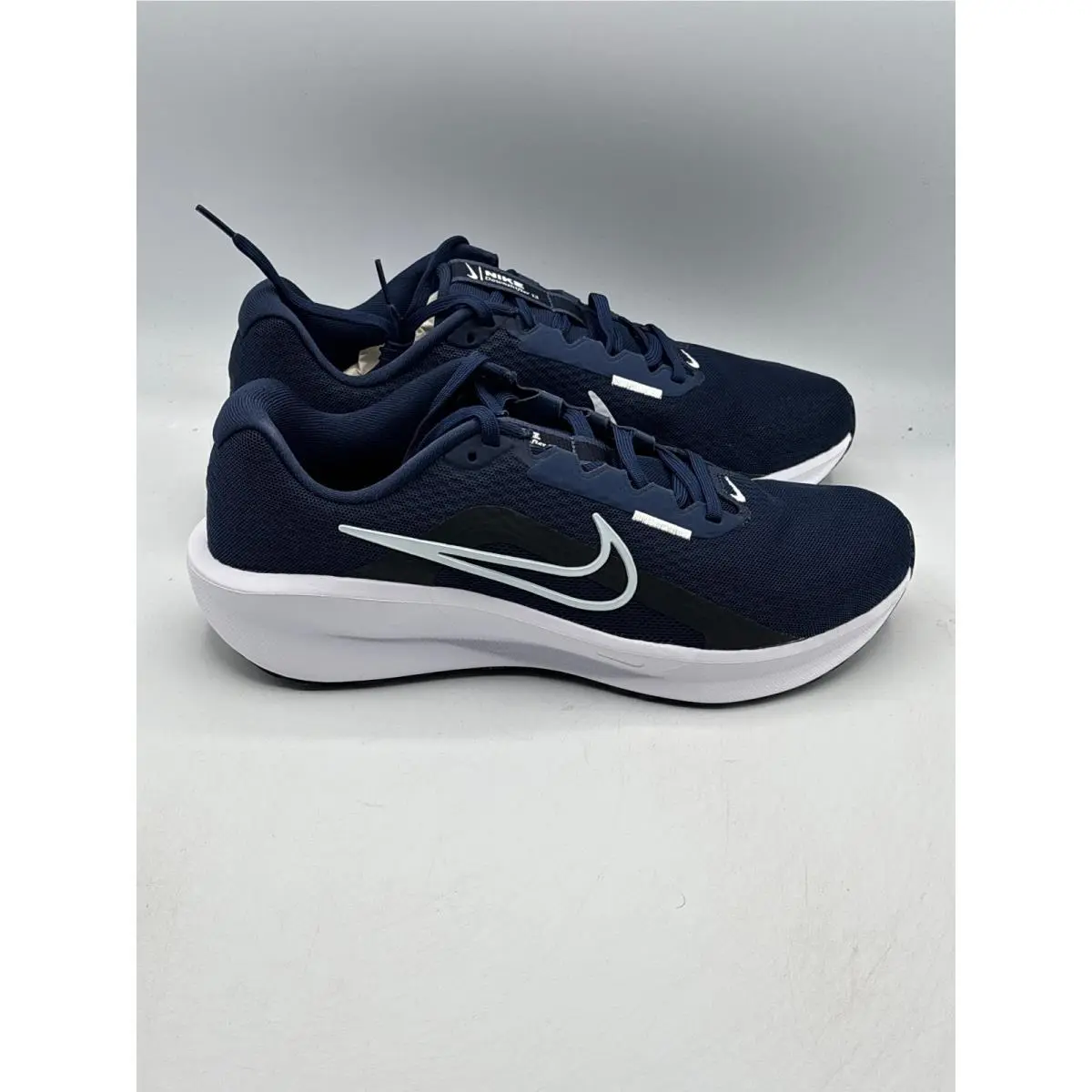 Nike Downshifter 13 Men 9 Midnight Navy Running Shoes FD6454-400