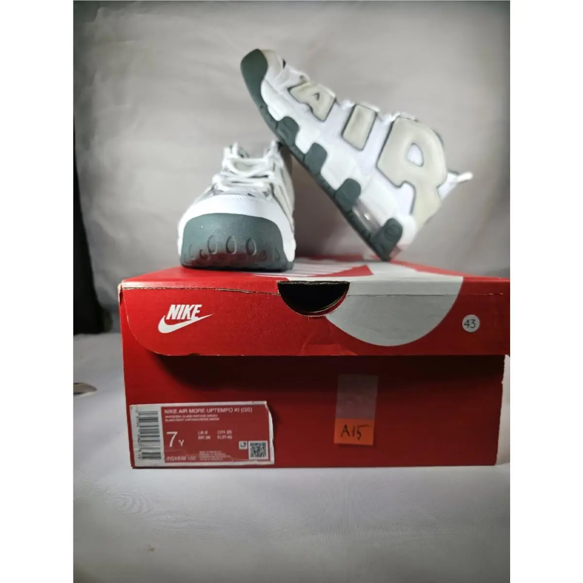 Nike shoes - Nike Air More Uptempo - Air More Uptempo - White 0