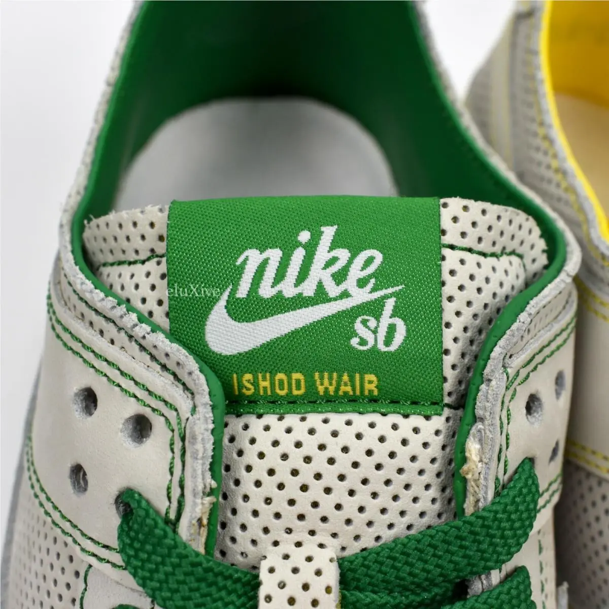 Nike shoes - Nike Sb Dunk Low - Dunk Low - AR1399-113 - Gray, Manufacturer: White/White-Aloe Verde 9