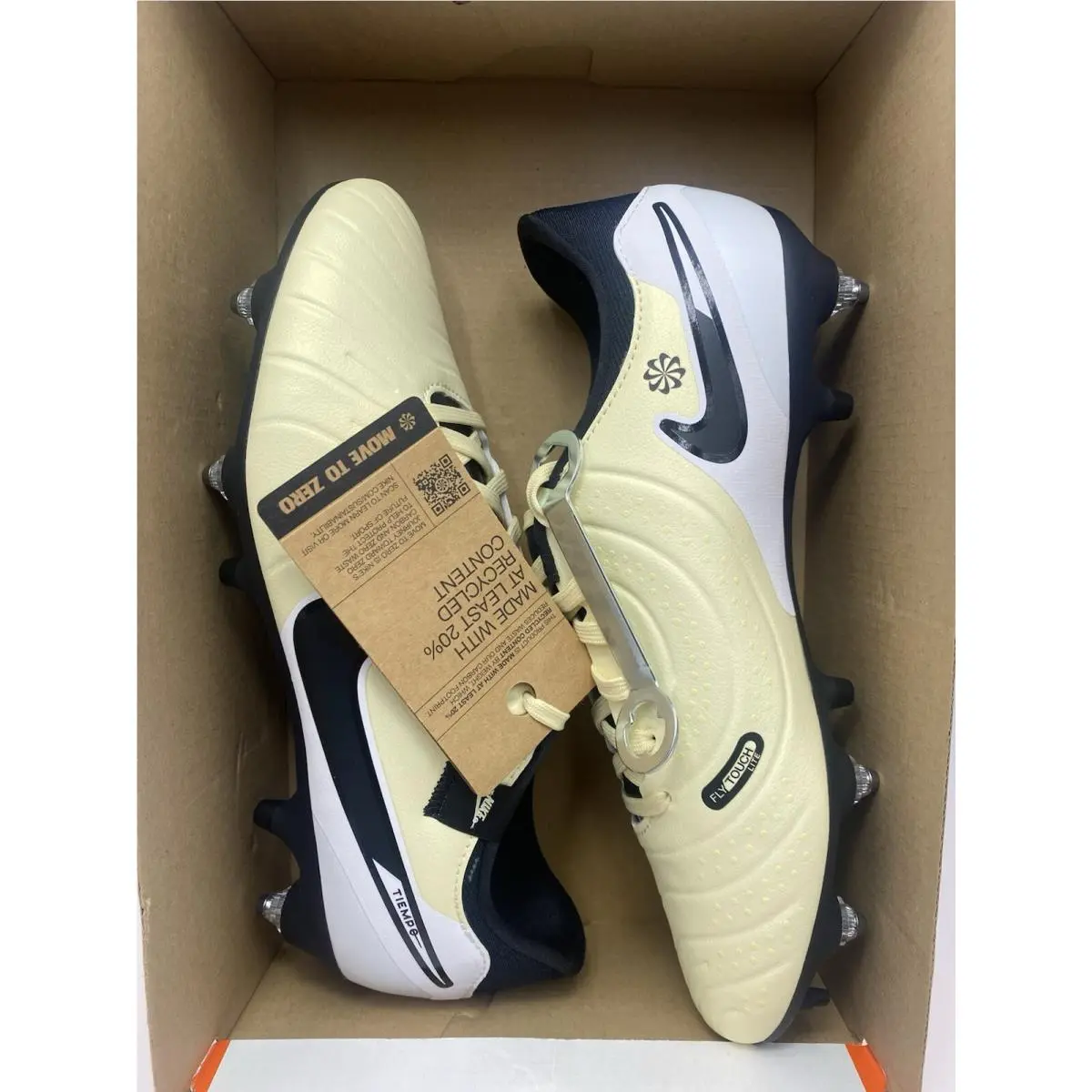 Nike shoes - Nike Legend - Legend - DV4338 700 - Lemonade/Black-Mtlc Gold Coin (UPC: 196974634539) 5