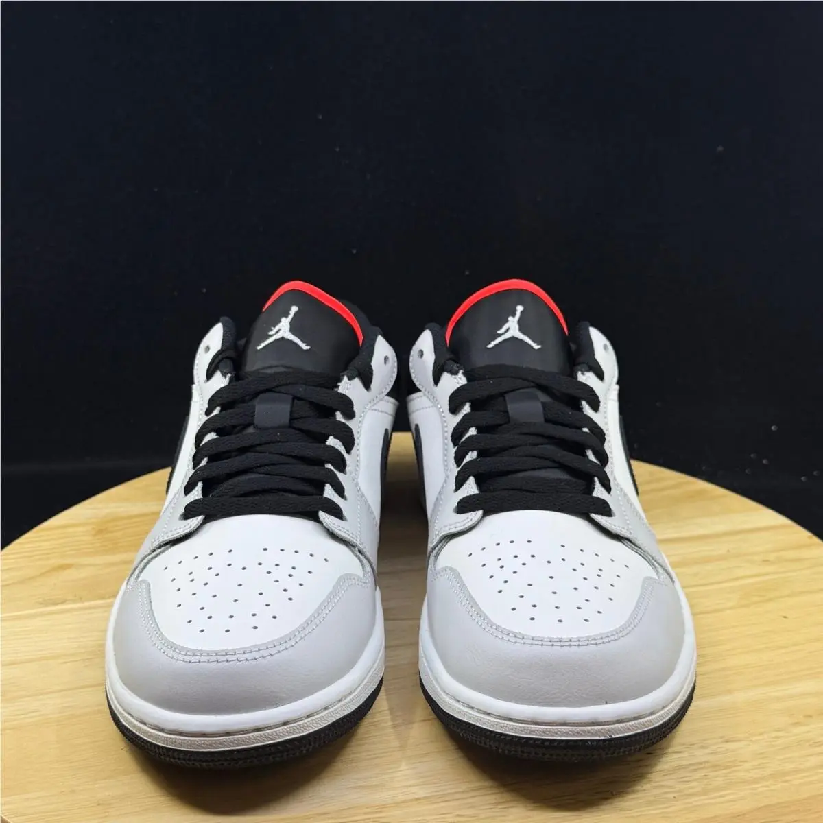 Nike shoes - Gray 1