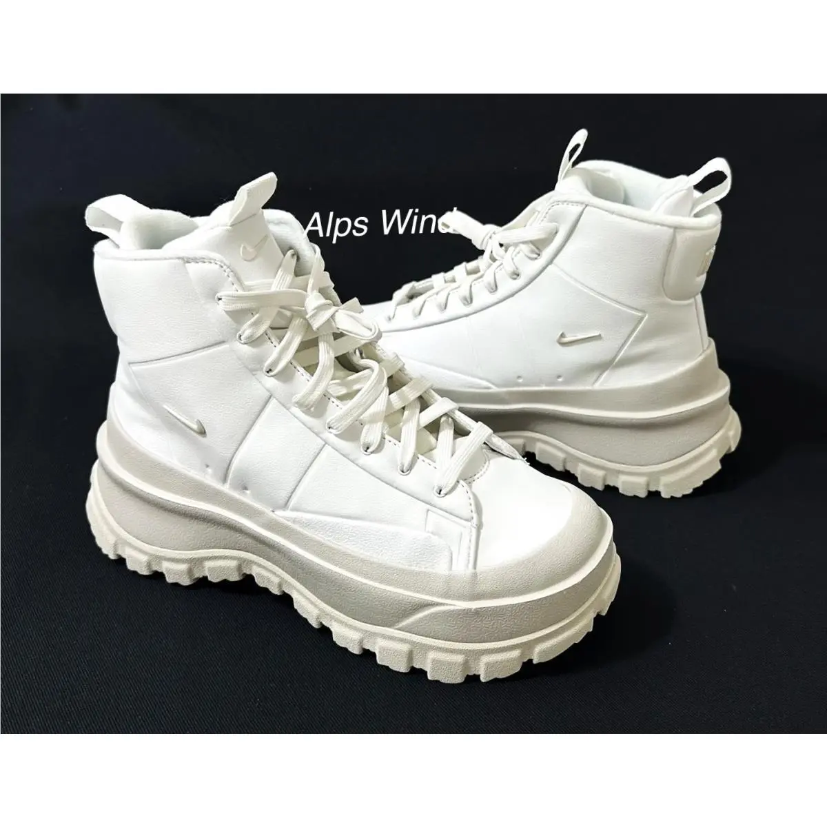 Nike shoes - Blazer Roam Mid Winterized - Blazer Roam Mid Winterized - FQ9065-100 - White 1