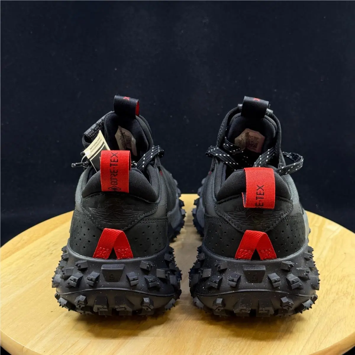 Nike shoes - Black 4