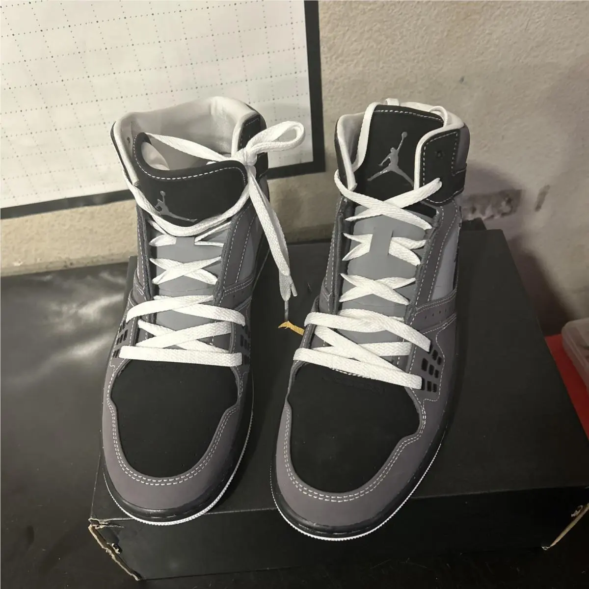 Nike shoes - Jordan 1 Flight - Flight - 372704-002 - Gray 5