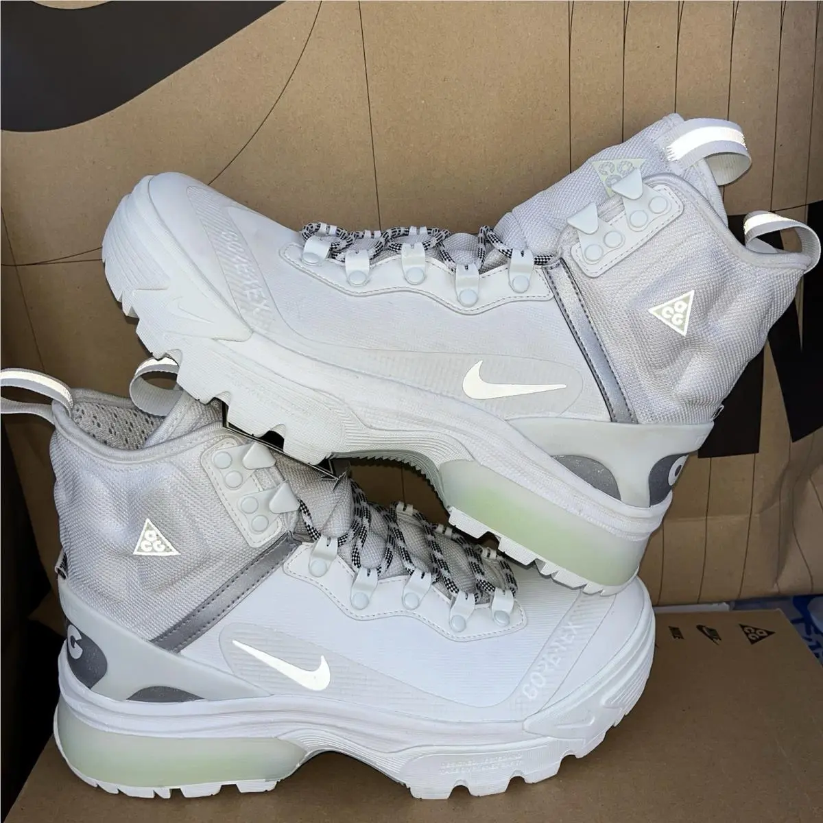 Nike shoes - Nike ACG Zoom - ACG Zoom - DD2858-100 - White 0