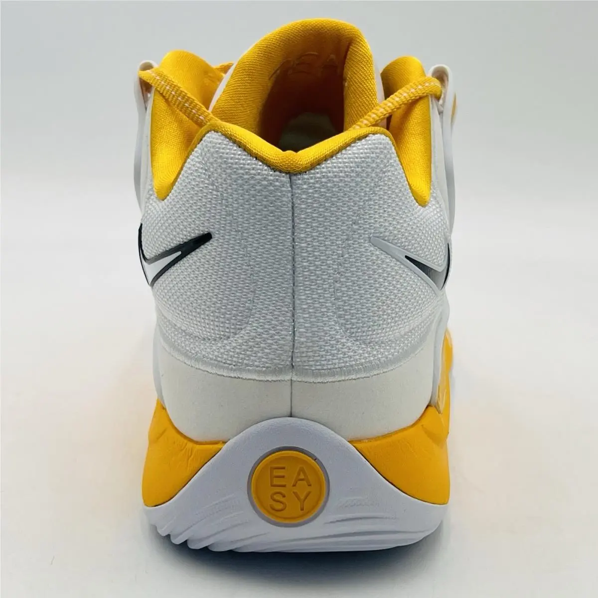 Nike shoes - Nike KD 18 - IH5096 101 - Yellow 4