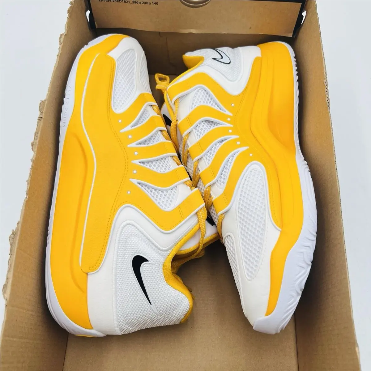 Nike shoes - Nike KD 18 - IH5096 101 - Yellow 6