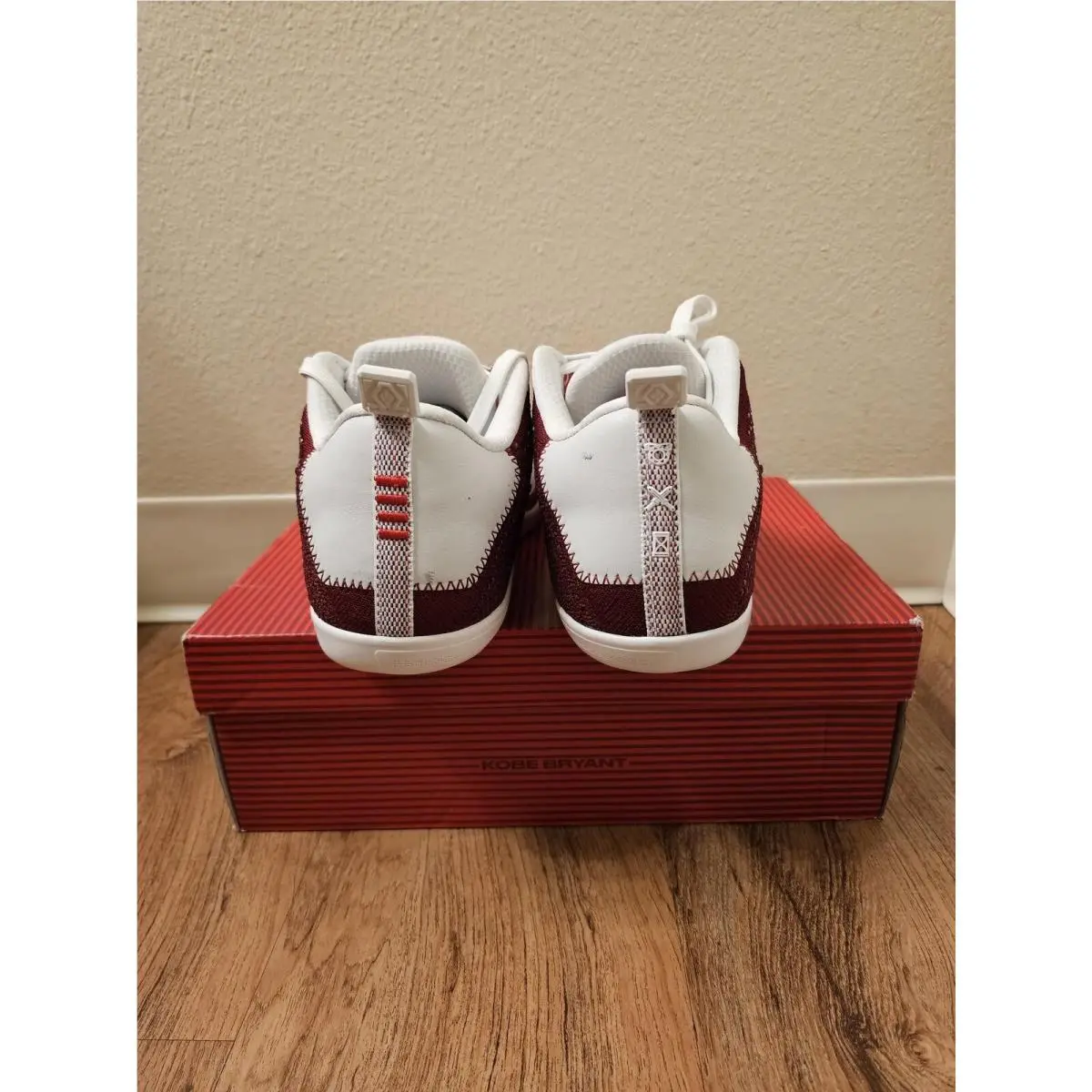 Nike shoes - Red 2