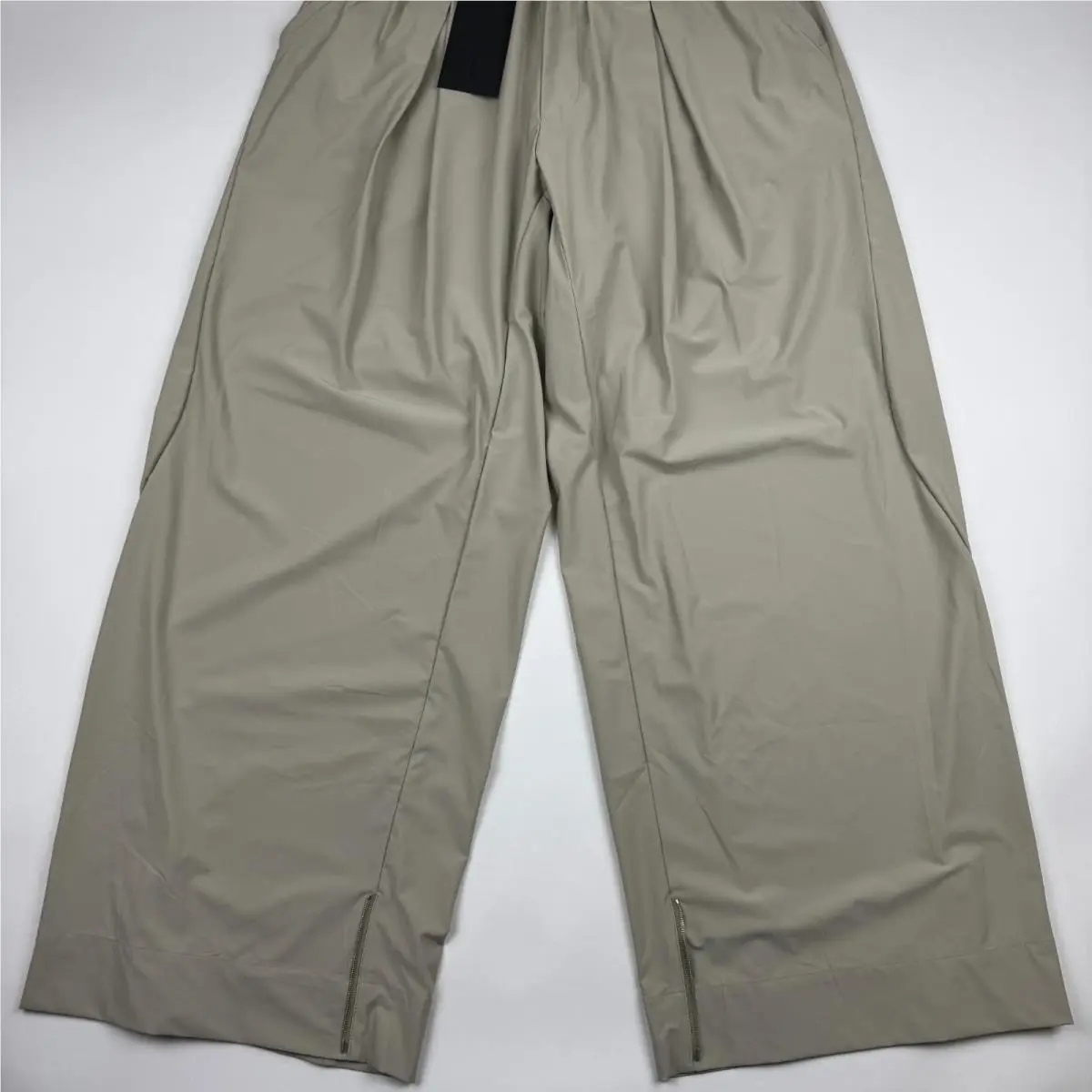 Nike clothing - Beige 1