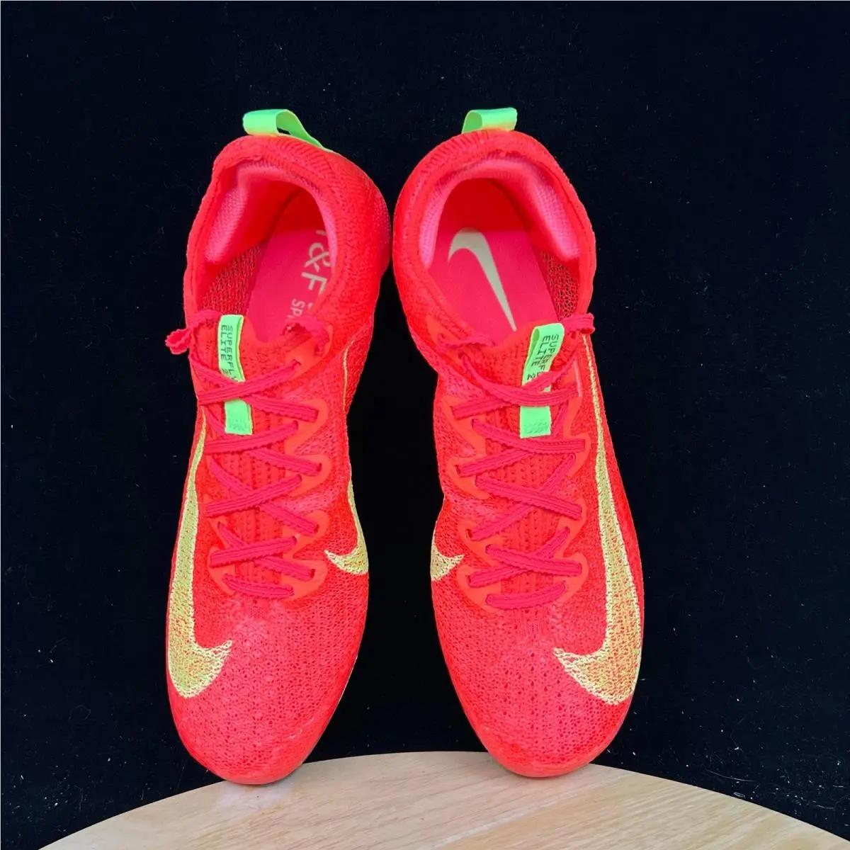 Nike shoes - Red 5