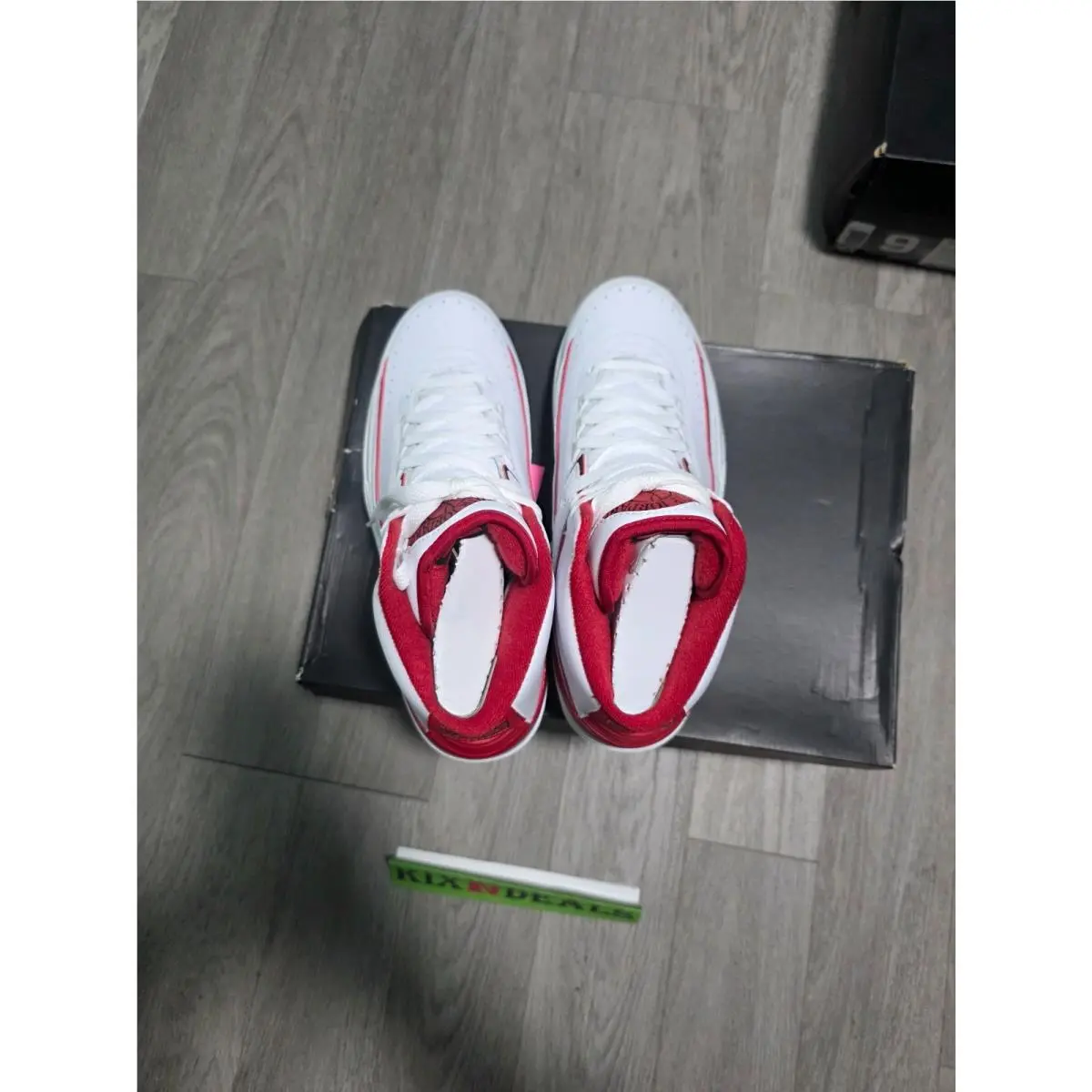 Nike shoes - Air Jordan 2 - Air - 385475-102 - White, Manufacturer: White/Black-Vrsty Red-Cmnt Gry (UPC: 0883153311199) 10