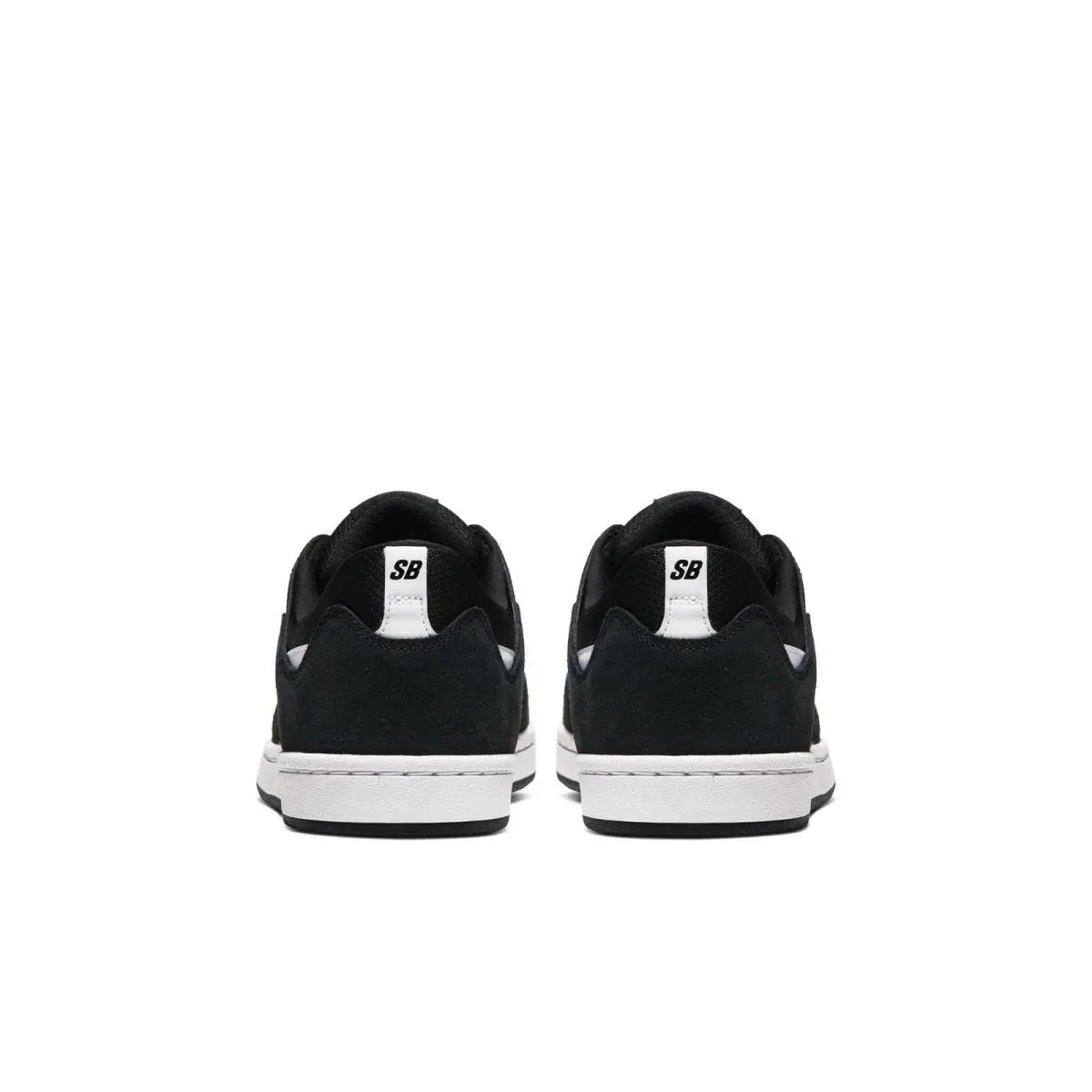 Nike shoes - White 4