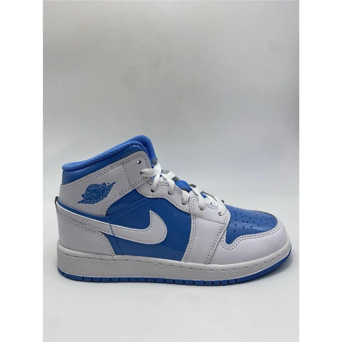 Nike shoes - Nike Air Jordan 1 - Air - FZ3933 114 - White/Legend Blue (UPC: 197600734814) 0