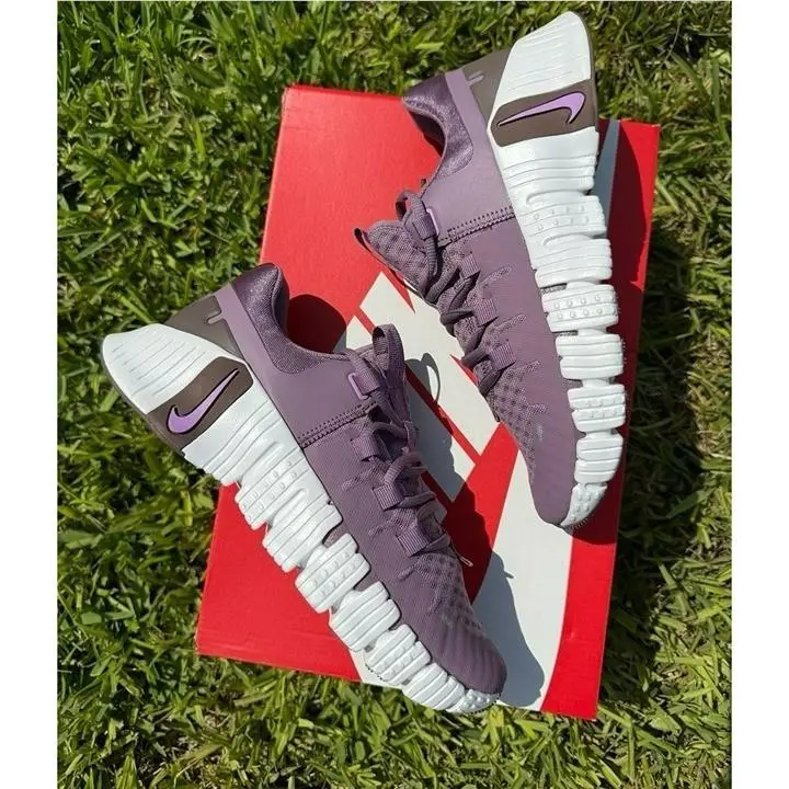 Nike shoes - Nike Essentialist - Essentialist - Purple 2