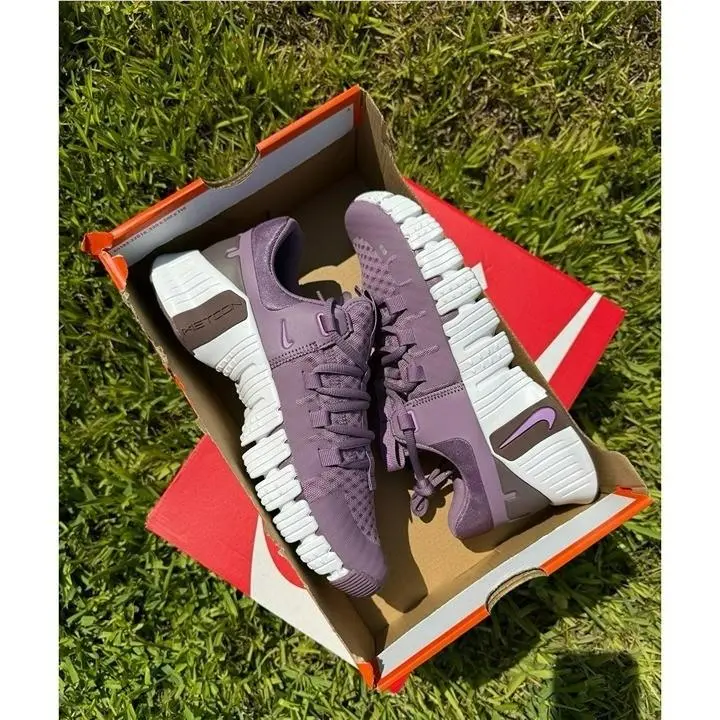 Nike shoes - Nike Essentialist - Essentialist - Purple 5