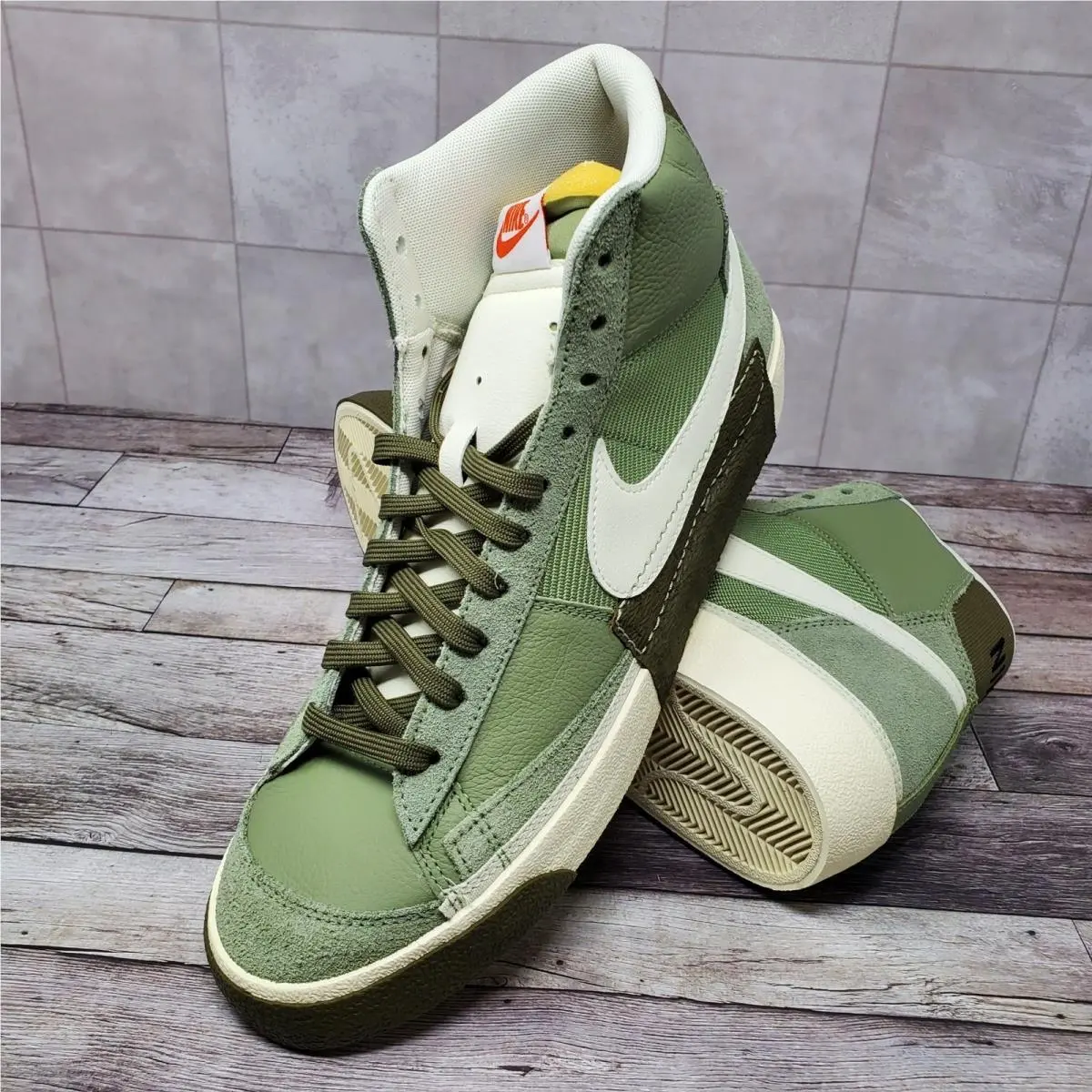 Nike Blazer Mid 77 Pro Club Remastered - Olive DQ7673-301 Men`s Size 11