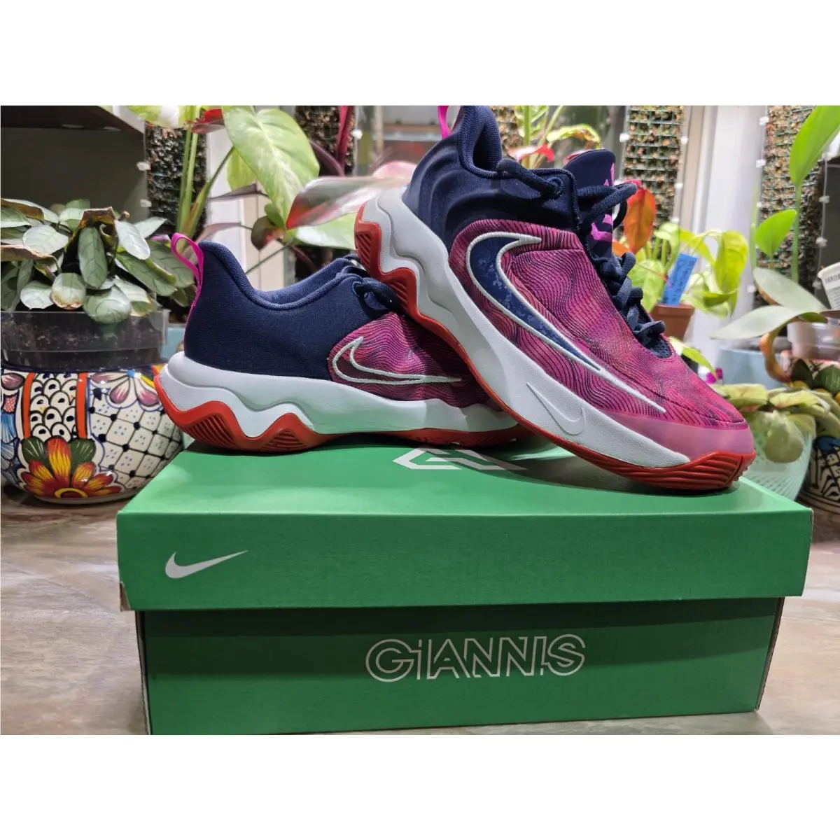 Nike Giannis Immortality 4 SE GS Picante Red Midnight Navy IH7662-600 Sz 5Y