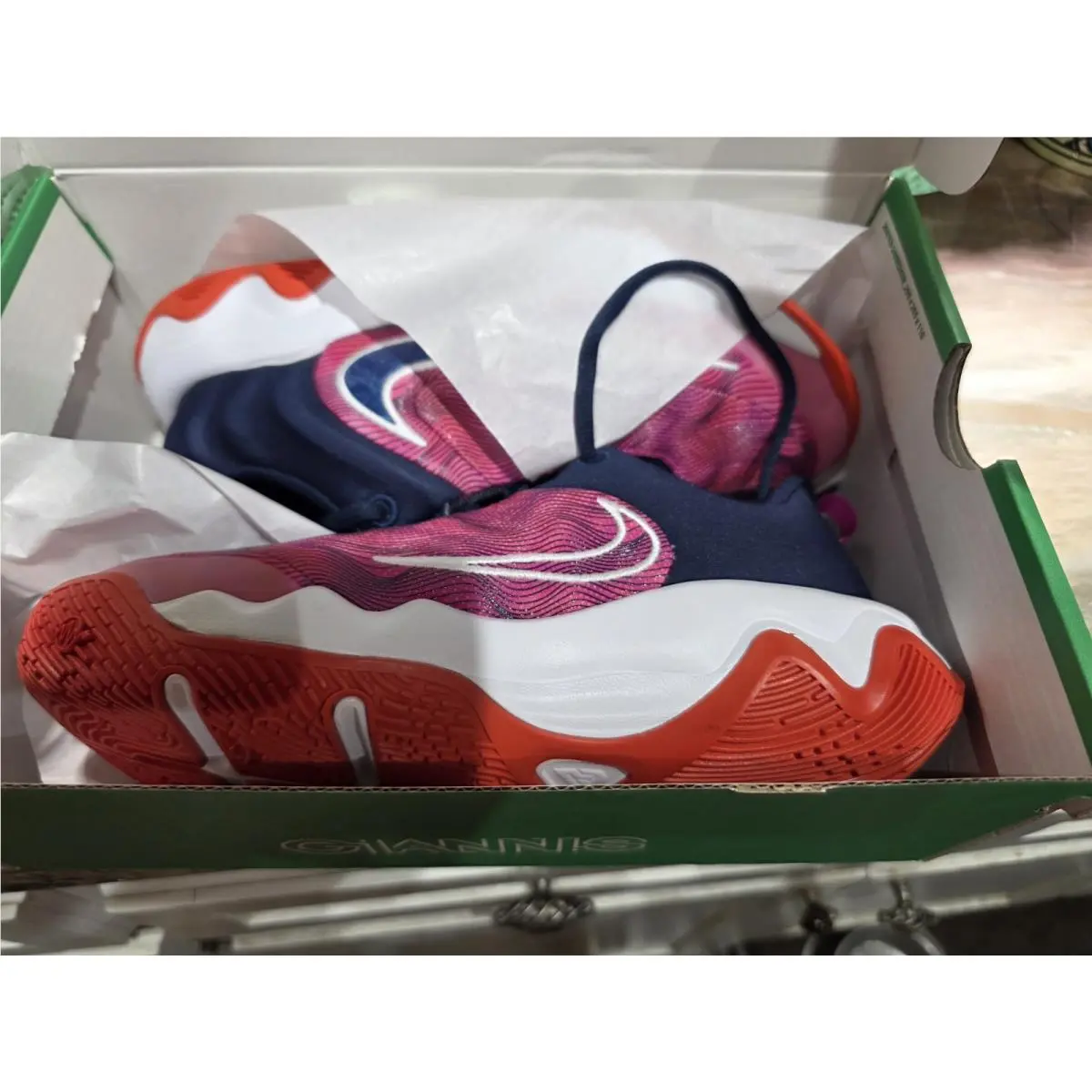 Nike shoes - Giannis Immortality 4 SE GS 4Y Picante - Red 2