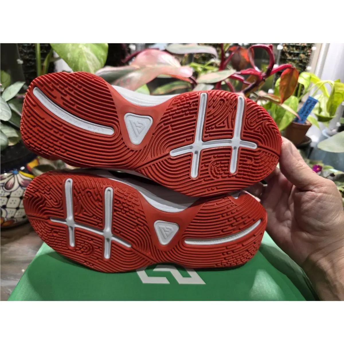 Nike shoes - Giannis Immortality 4 SE GS 4Y Picante - Red 4