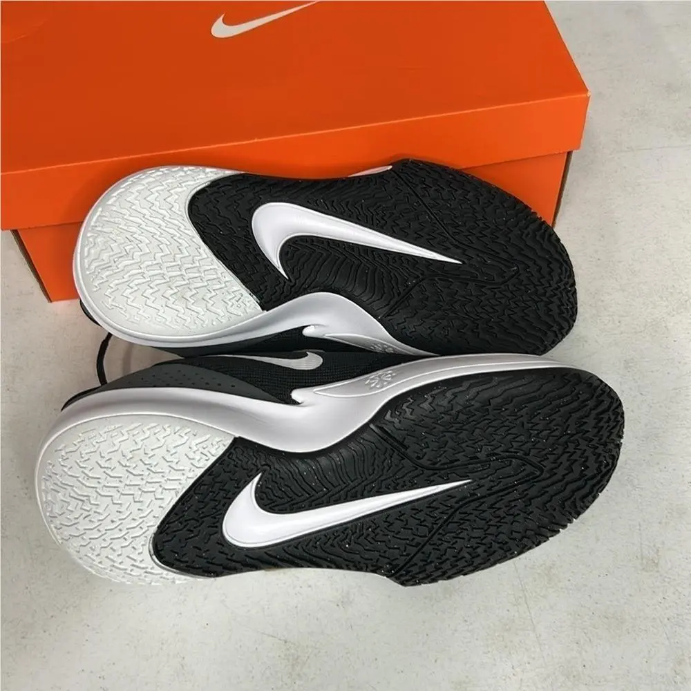 Nike shoes - Black 6