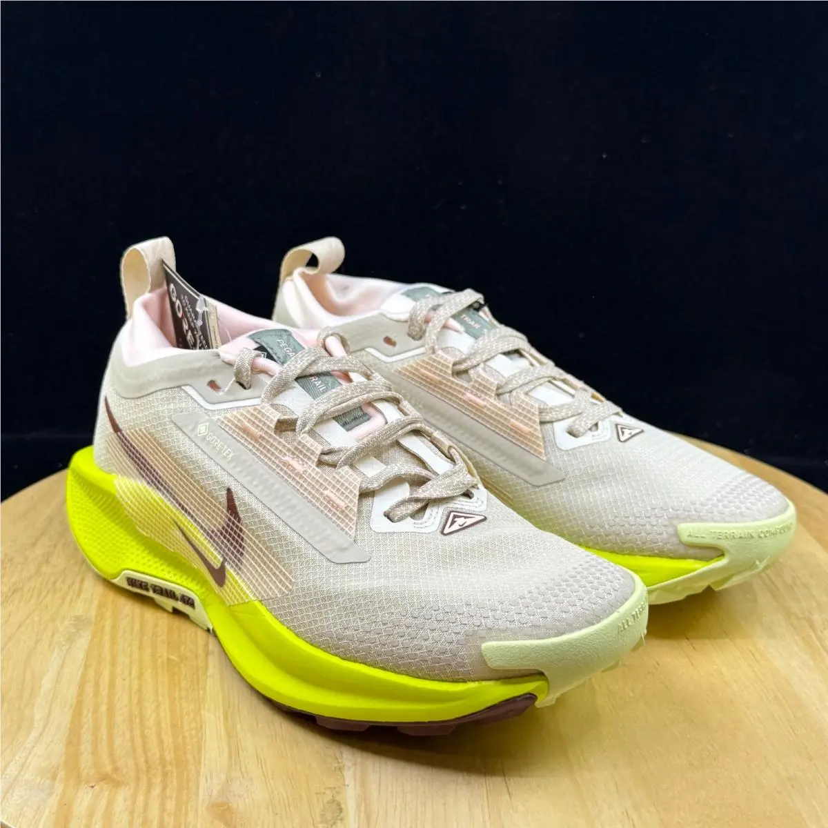 Nike shoes - Beige 2