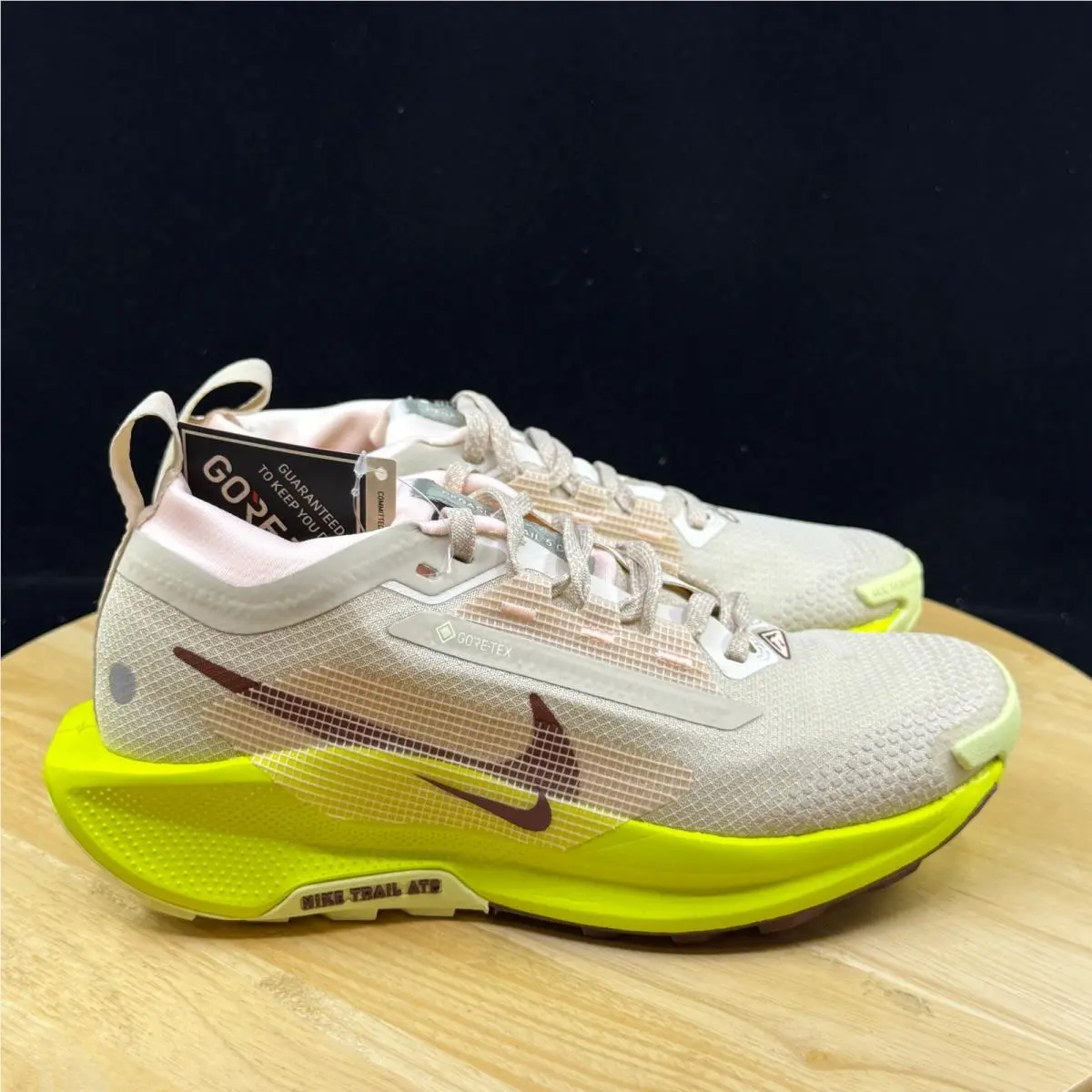 Nike shoes - Beige 3