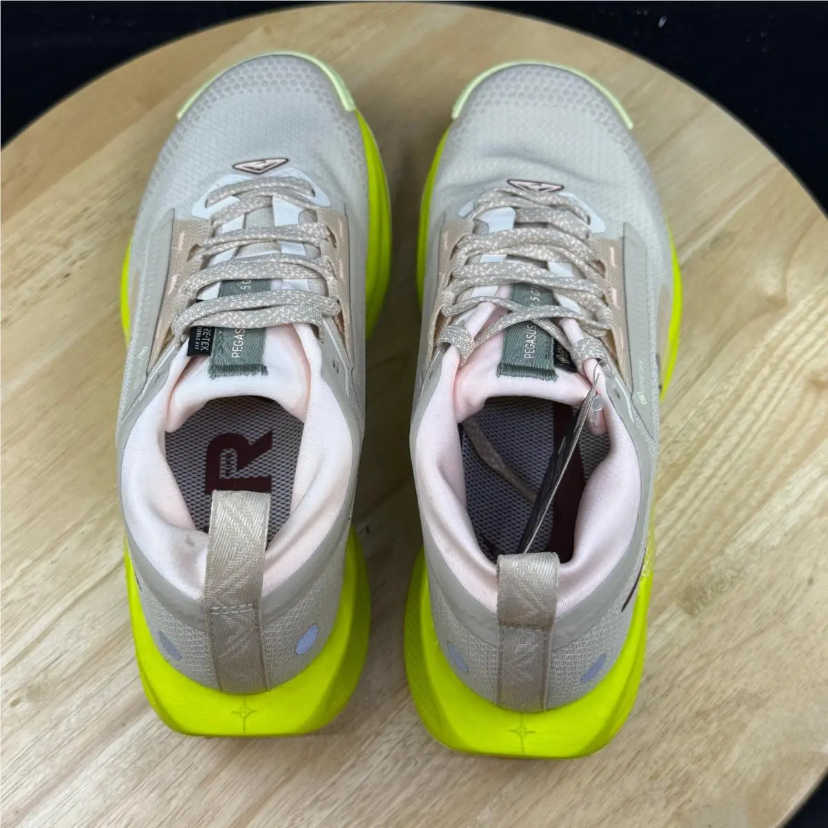 Nike shoes - Beige 6