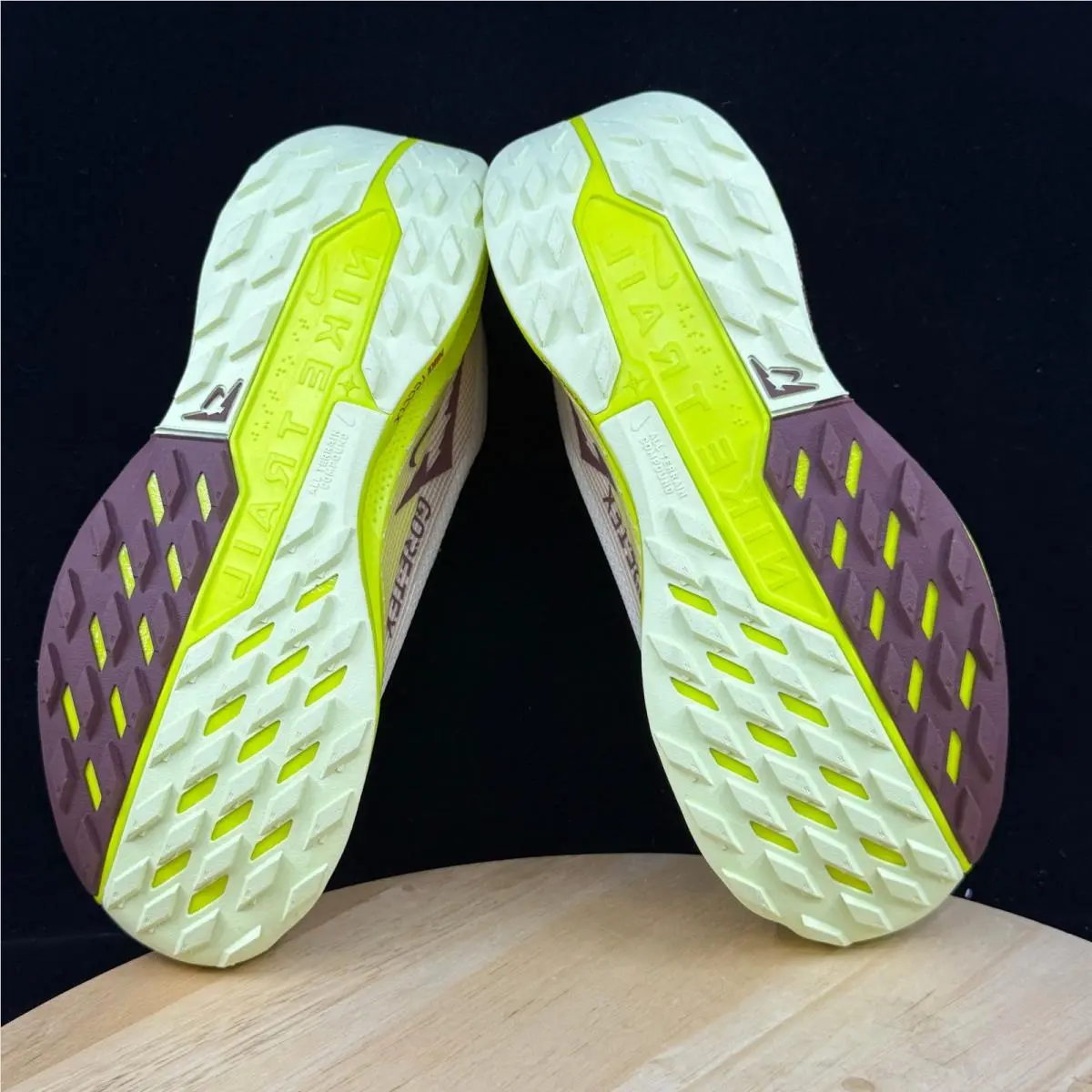 Nike shoes - Beige 7