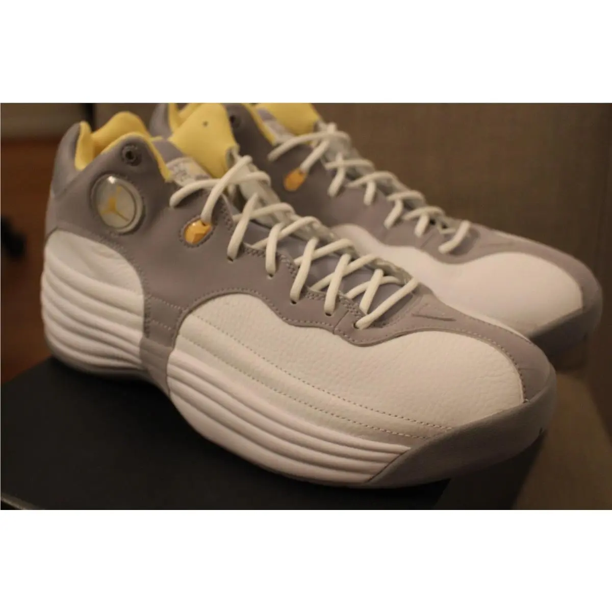 Nike shoes - Gray 1