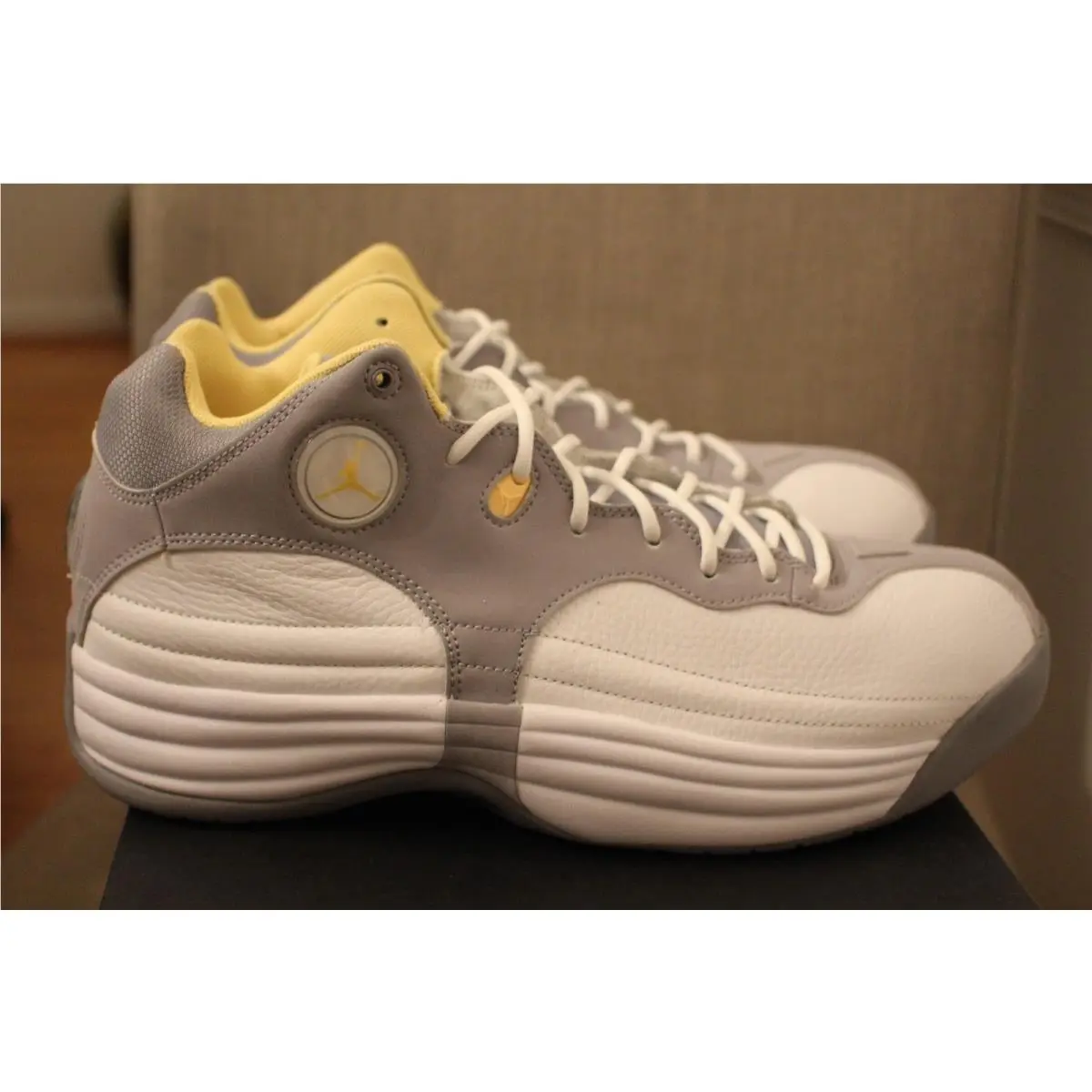 Nike shoes - Gray 2